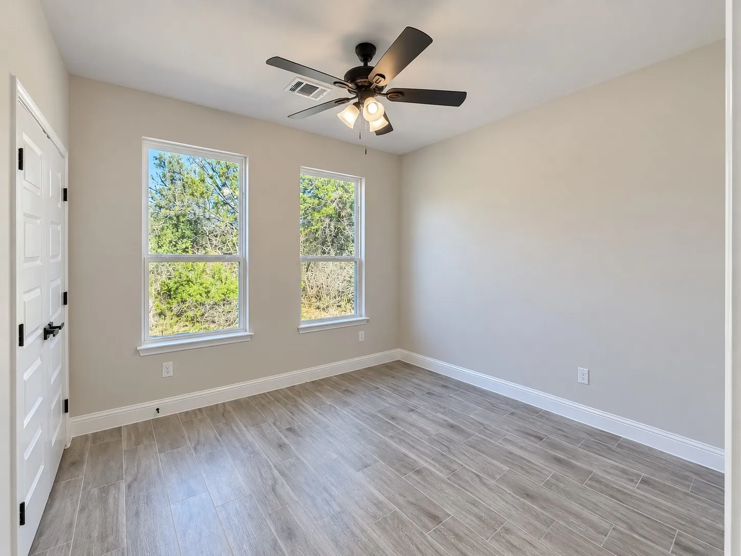 Single Family Residence For Sale in Hood County , 5206 Stoneridge Drive, Granbury, Texas 76048, 3 Bedroom, 2 Bathroom, 2 Garage spaces, 1,337 Sqft, built in 2026, mls#21380278, Real Estate Agent in Granbury, Homes For Sale in Hood county, Homes For Sale in Granbury, Realtor in Granbury Texas, Real Estate Brokerage Independent Realty Texas, Luminita Cordes Realtor