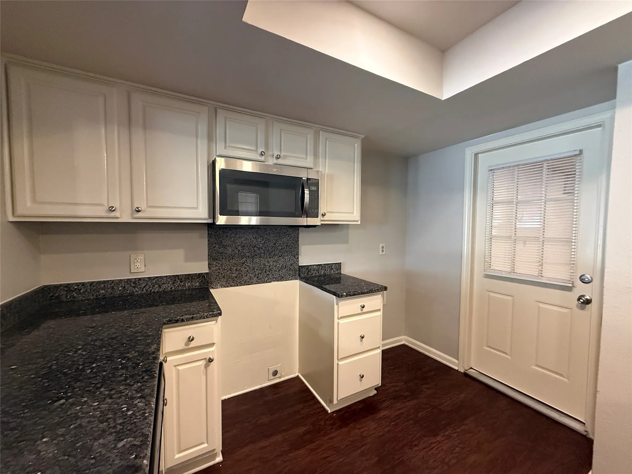 Single Family Residence For Rent in Dallas County , 5422 Kentcroft Drive, Garland, Texas 75043, 3 Bedroom, 2 Bathroom, 2 Garage spaces, 1,405 Sqft, built in 1971, mls#21400232, Real Estate Agent in Garland, Homes For Rent in Dallas county, Homes For Rent in Garland, Realtor in Garland Texas, Real Estate Brokerage Independent Realty Texas, Luminita Cordes Realtor