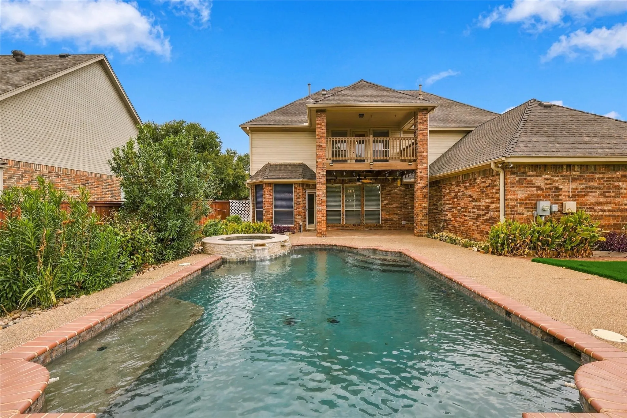 Single Family Residence For Sale in Tarrant County , 3325 Wilshire Avenue, Grapevine, Texas 76051, 4 Bedroom, 3 Bathroom, 3 Garage spaces, 3,371 Sqft, built in 1999, mls#21400016, Real Estate Agent in Grapevine, Homes For Sale in Tarrant county, Homes For Sale in Grapevine, Realtor in Grapevine Texas, Real Estate Brokerage Independent Realty Texas, Luminita Cordes Realtor