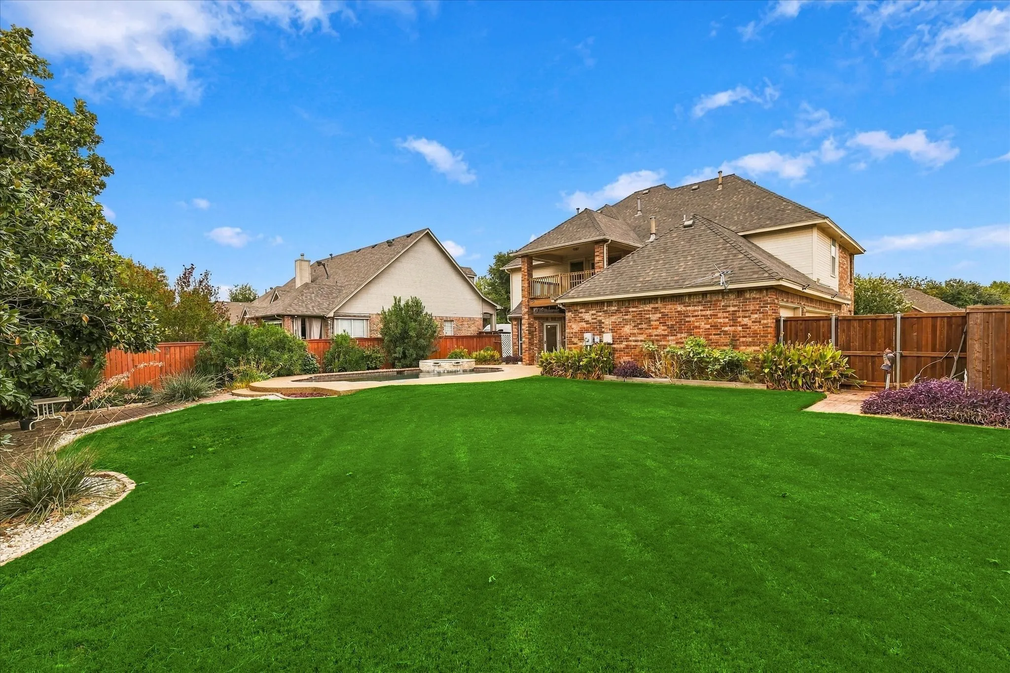 Single Family Residence For Sale in Tarrant County , 3325 Wilshire Avenue, Grapevine, Texas 76051, 4 Bedroom, 3 Bathroom, 3 Garage spaces, 3,371 Sqft, built in 1999, mls#21400016, Real Estate Agent in Grapevine, Homes For Sale in Tarrant county, Homes For Sale in Grapevine, Realtor in Grapevine Texas, Real Estate Brokerage Independent Realty Texas, Luminita Cordes Realtor