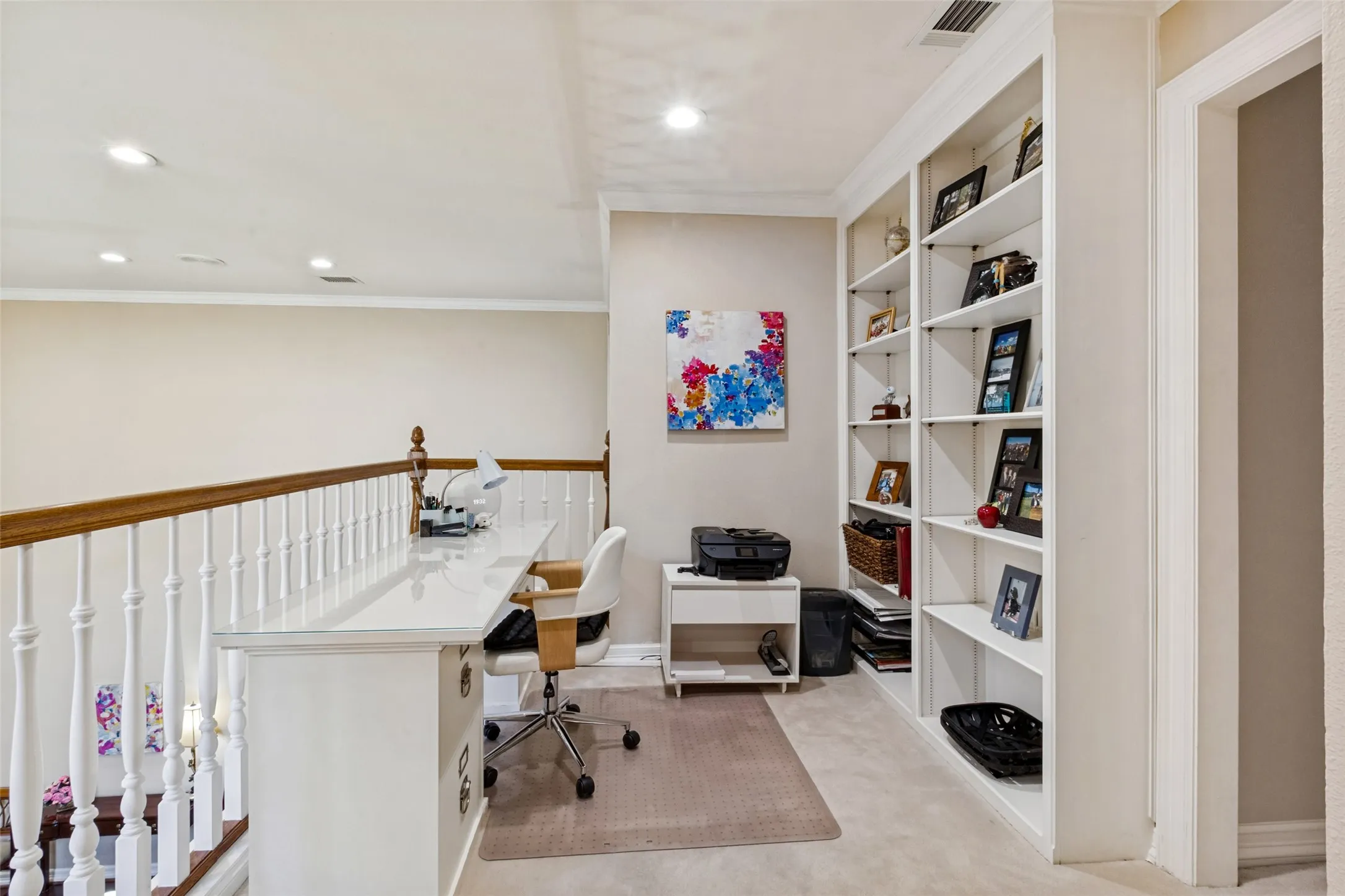 Single Family Residence For Sale in Dallas County , 12131 Vendome Place, Dallas, Texas 75230, 3 Bedroom, 3 Bathroom, 2 Garage spaces, 2,752 Sqft, built in 1983, mls#21400193, Real Estate Agent in Dallas, Homes For Sale in Dallas county, Homes For Sale in Dallas, Realtor in Dallas Texas, Real Estate Brokerage Independent Realty Texas, Luminita Cordes Realtor