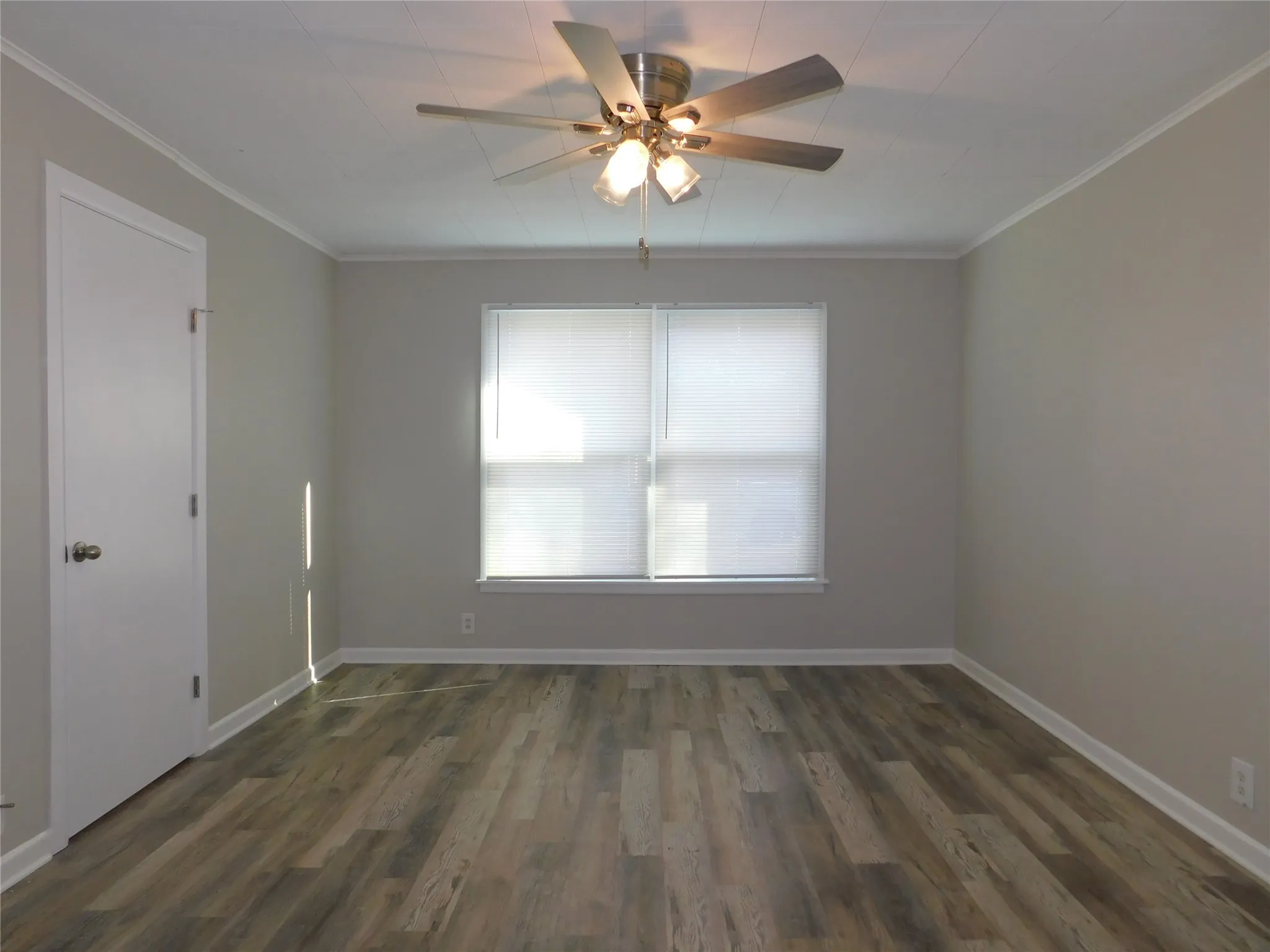Single Family Residence For Rent in Denton County , 819 Thomas Street, Denton, Texas 76201, 3 Bedroom, 2 Bathroom, Garage spaces, 1,738 Sqft, built in 1957, mls#21399232, Real Estate Agent in Denton, Homes For Rent in Denton county, Homes For Rent in Denton, Realtor in Denton Texas, Real Estate Brokerage Independent Realty Texas, Luminita Cordes Realtor