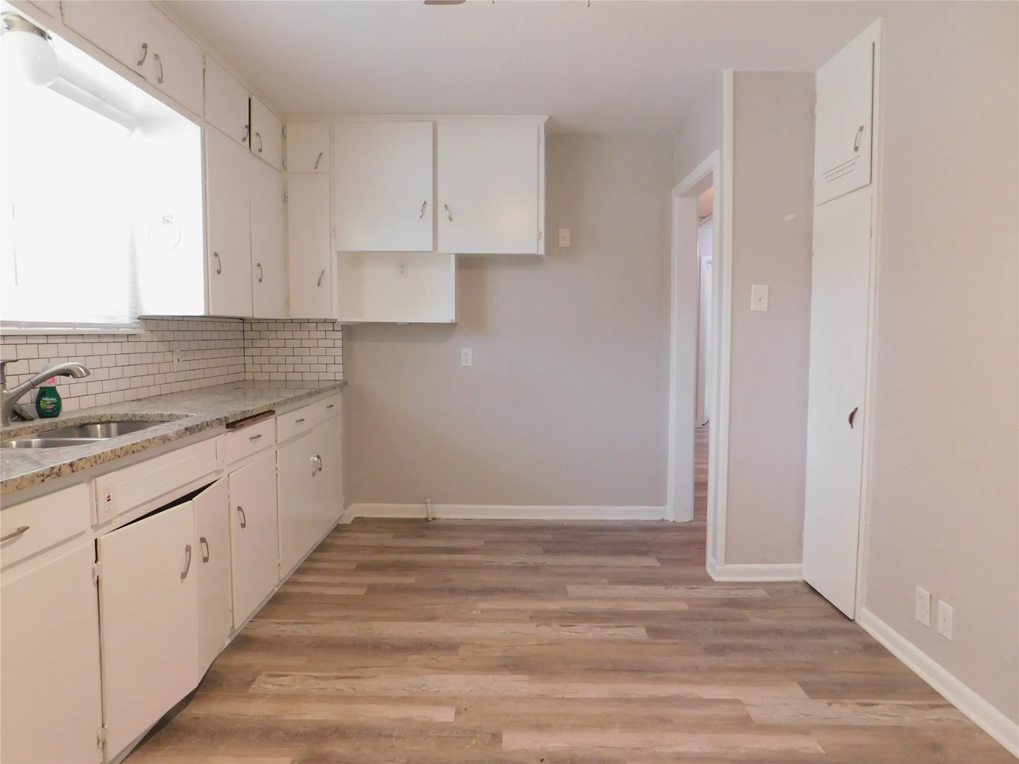 Single Family Residence For Rent in Denton County , 819 Thomas Street, Denton, Texas 76201, 3 Bedroom, 2 Bathroom, Garage spaces, 1,738 Sqft, built in 1957, mls#21399232, Real Estate Agent in Denton, Homes For Rent in Denton county, Homes For Rent in Denton, Realtor in Denton Texas, Real Estate Brokerage Independent Realty Texas, Luminita Cordes Realtor