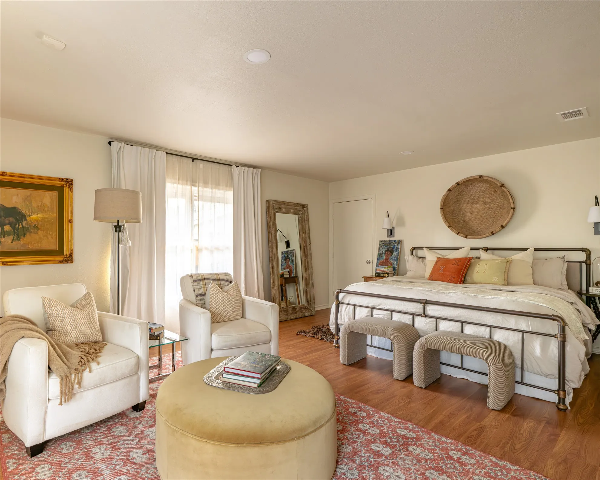 Guest Quarters