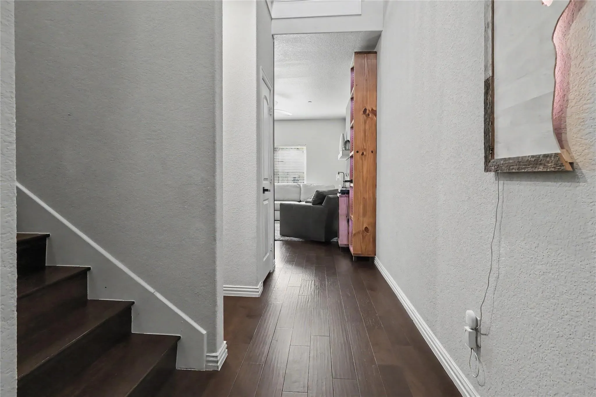 Single Family Residence For Rent in Collin County , 4828 Bridgewater Street, Plano, Texas 75074, 3 Bedroom, 3 Bathroom, 2 Garage spaces, 1,622 Sqft, built in 2015, mls#21400264, Real Estate Agent in Plano, Homes For Rent in Collin county, Homes For Rent in Plano, Realtor in Plano Texas, Real Estate Brokerage Independent Realty Texas, Luminita Cordes Realtor