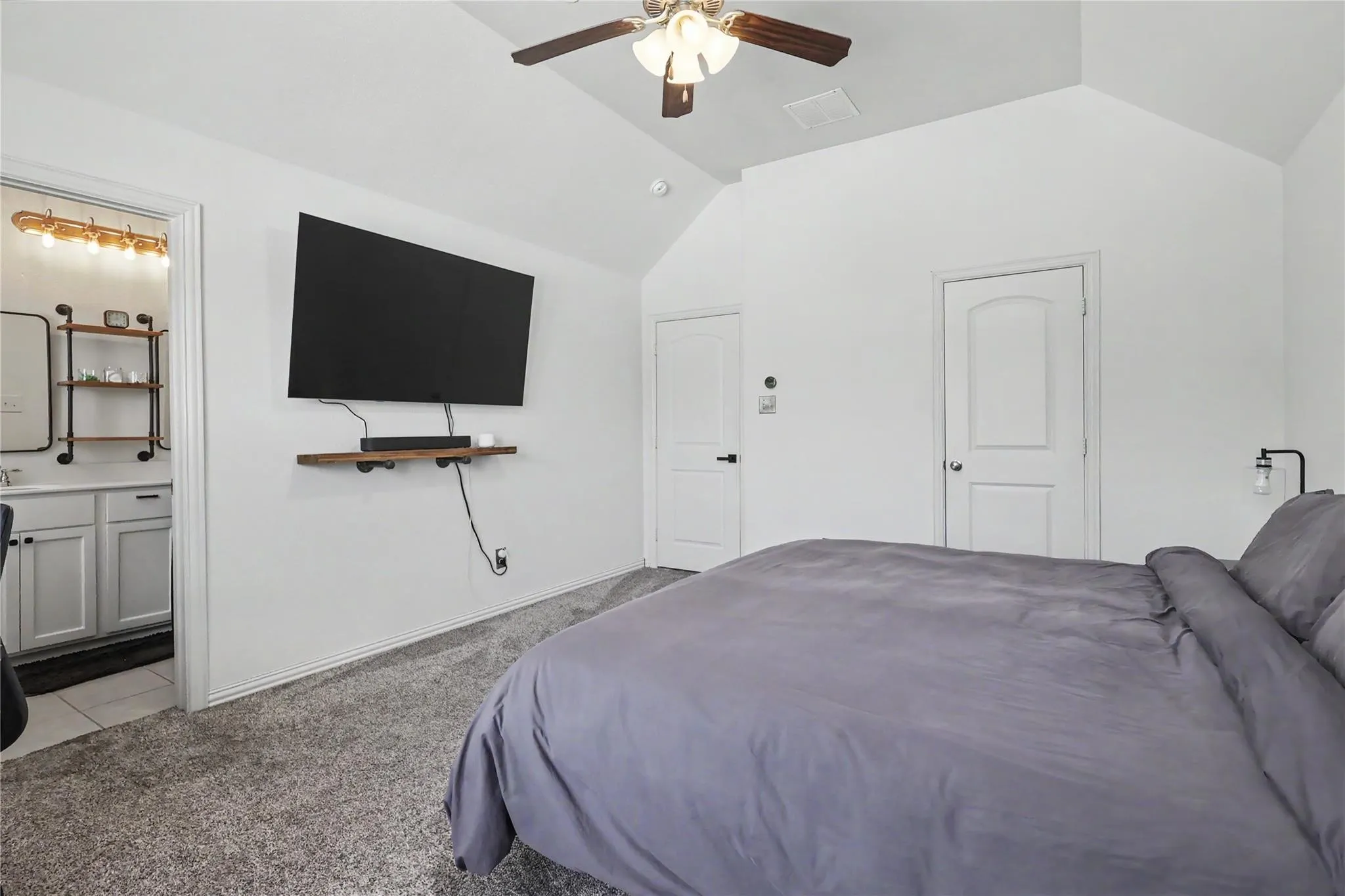 Single Family Residence For Rent in Collin County , 4828 Bridgewater Street, Plano, Texas 75074, 3 Bedroom, 3 Bathroom, 2 Garage spaces, 1,622 Sqft, built in 2015, mls#21400264, Real Estate Agent in Plano, Homes For Rent in Collin county, Homes For Rent in Plano, Realtor in Plano Texas, Real Estate Brokerage Independent Realty Texas, Luminita Cordes Realtor