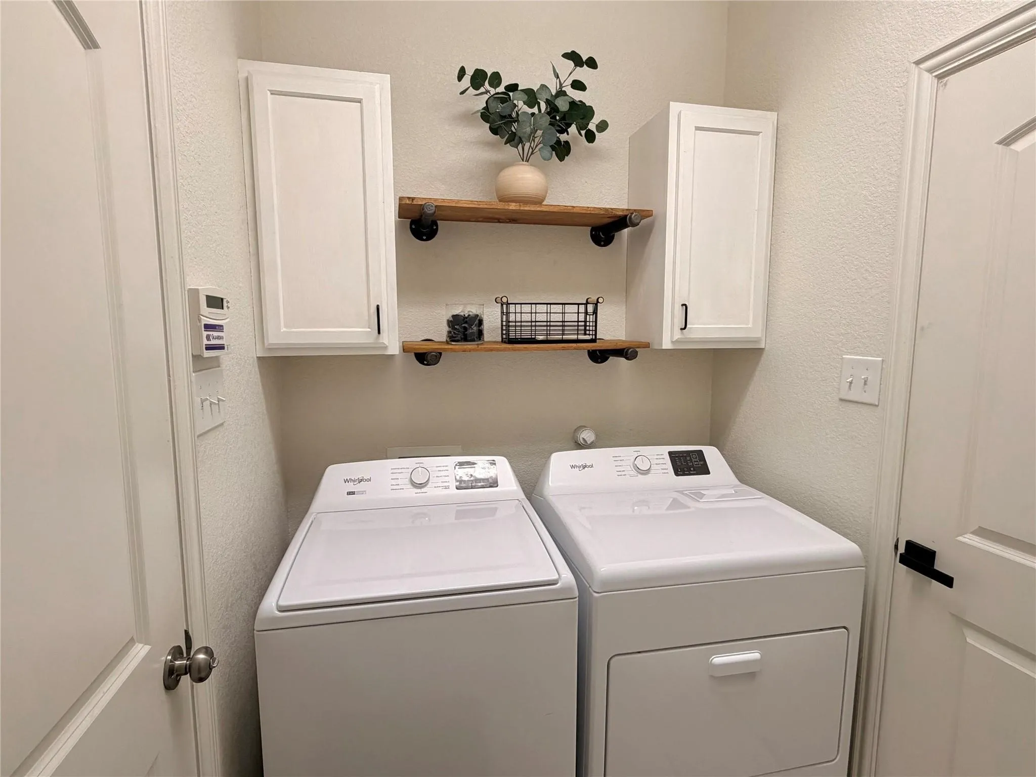 Single Family Residence For Rent in Collin County , 4828 Bridgewater Street, Plano, Texas 75074, 3 Bedroom, 3 Bathroom, 2 Garage spaces, 1,622 Sqft, built in 2015, mls#21400264, Real Estate Agent in Plano, Homes For Rent in Collin county, Homes For Rent in Plano, Realtor in Plano Texas, Real Estate Brokerage Independent Realty Texas, Luminita Cordes Realtor