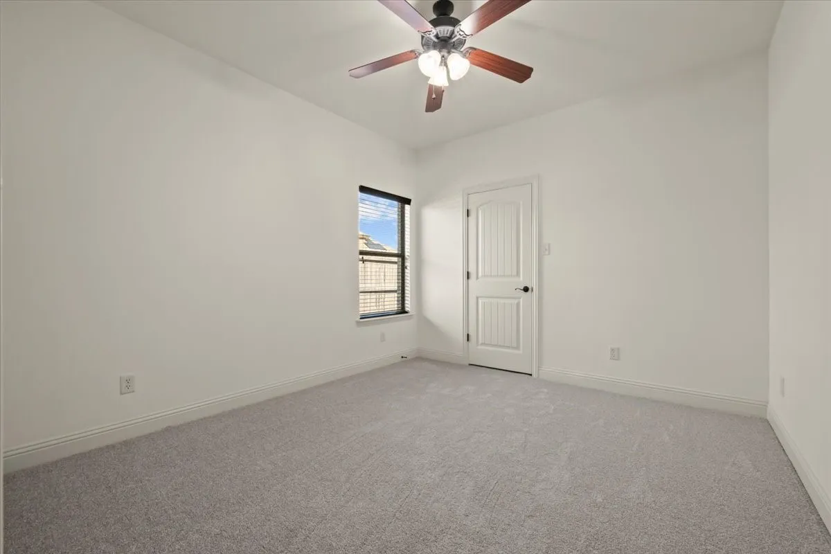Single Family Residence For Sale in Parker County , 537 Zachary Drive, Weatherford, Texas 76087, 4 Bedroom, 3 Bathroom, 2 Garage spaces, 2,315 Sqft, built in 2014, mls#21393865, Real Estate Agent in Weatherford, Homes For Sale in Parker county, Homes For Sale in Weatherford, Realtor in Weatherford Texas, Real Estate Brokerage Independent Realty Texas, Luminita Cordes Realtor