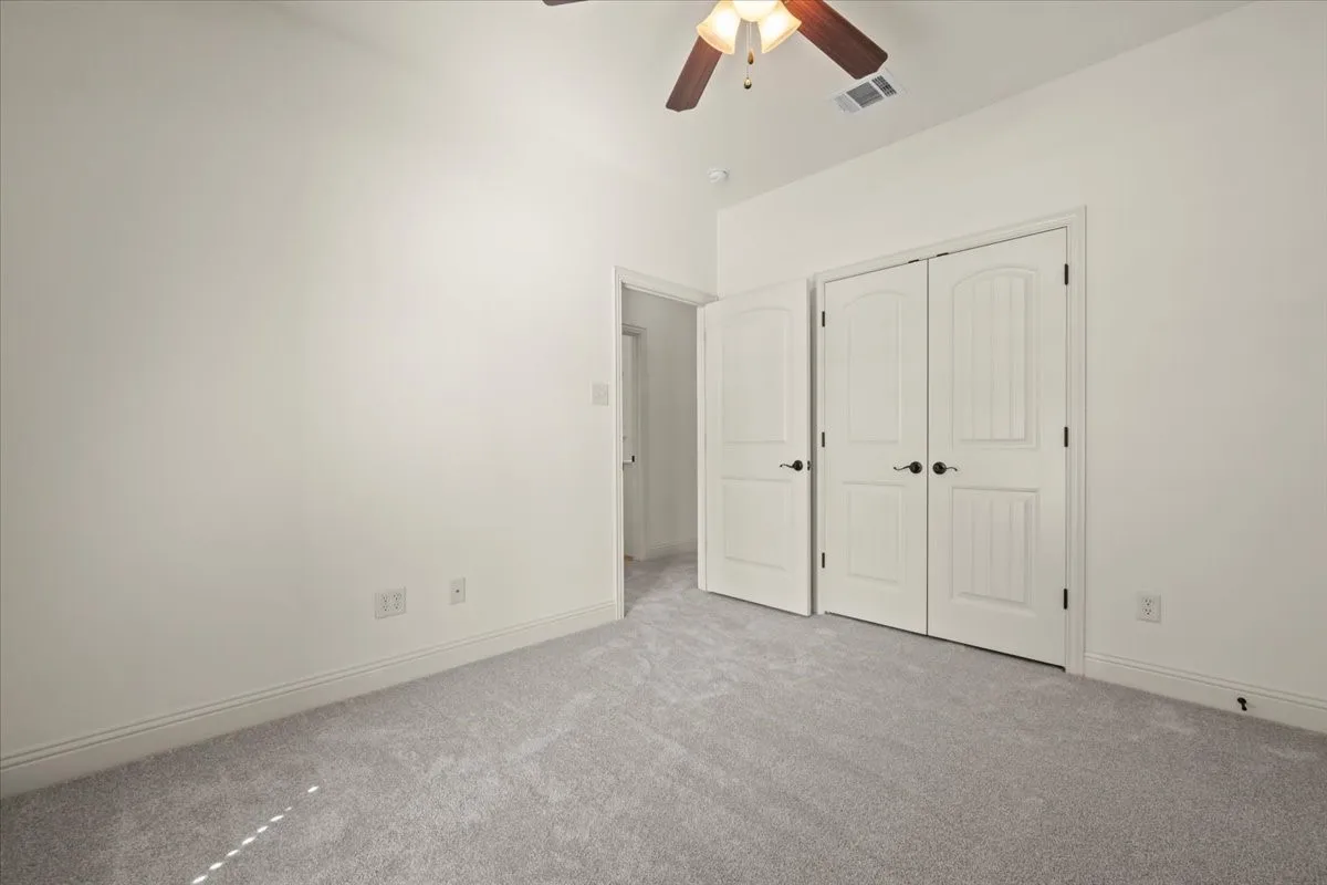 Single Family Residence For Sale in Parker County , 537 Zachary Drive, Weatherford, Texas 76087, 4 Bedroom, 3 Bathroom, 2 Garage spaces, 2,315 Sqft, built in 2014, mls#21393865, Real Estate Agent in Weatherford, Homes For Sale in Parker county, Homes For Sale in Weatherford, Realtor in Weatherford Texas, Real Estate Brokerage Independent Realty Texas, Luminita Cordes Realtor
