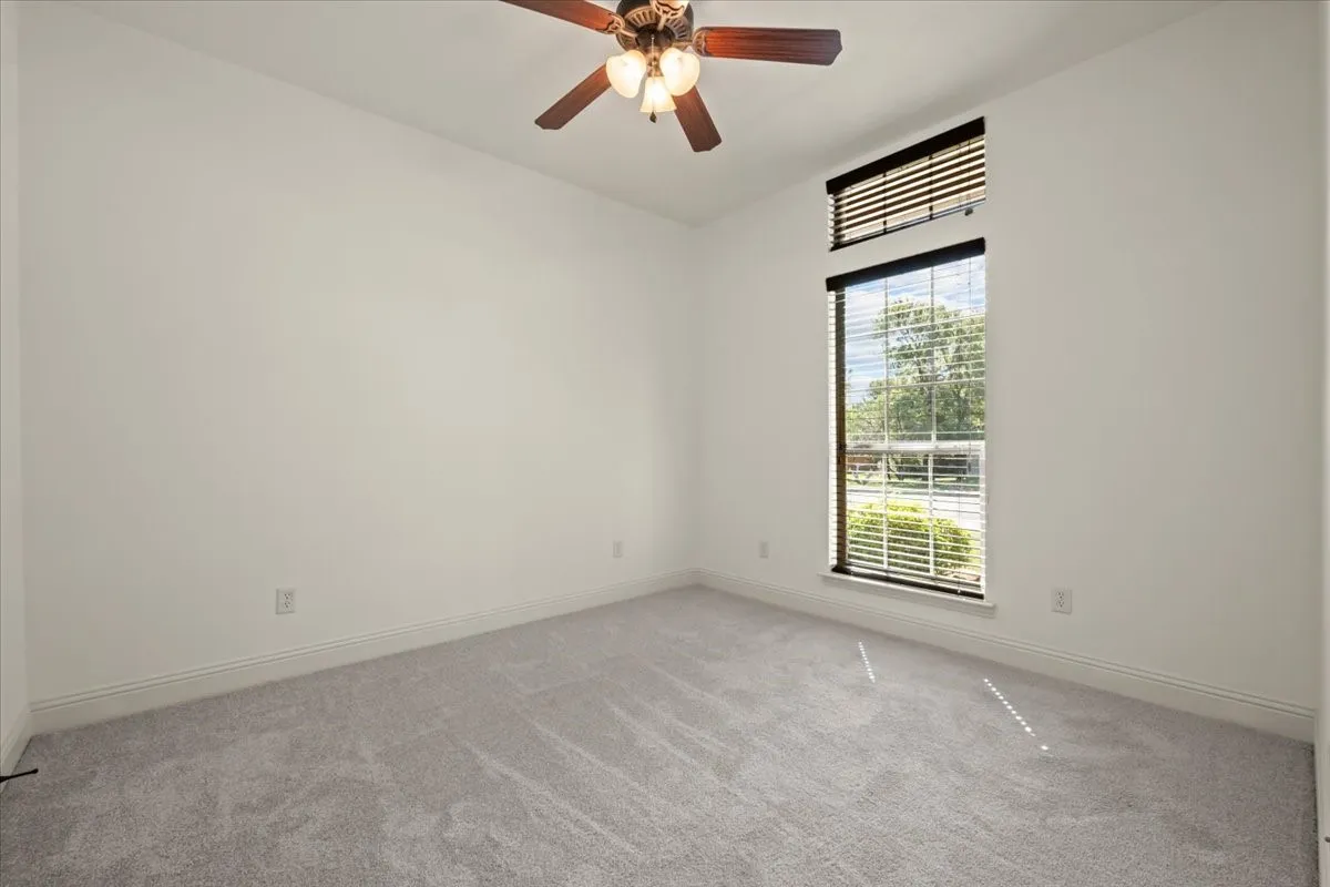 Single Family Residence For Sale in Parker County , 537 Zachary Drive, Weatherford, Texas 76087, 4 Bedroom, 3 Bathroom, 2 Garage spaces, 2,315 Sqft, built in 2014, mls#21393865, Real Estate Agent in Weatherford, Homes For Sale in Parker county, Homes For Sale in Weatherford, Realtor in Weatherford Texas, Real Estate Brokerage Independent Realty Texas, Luminita Cordes Realtor