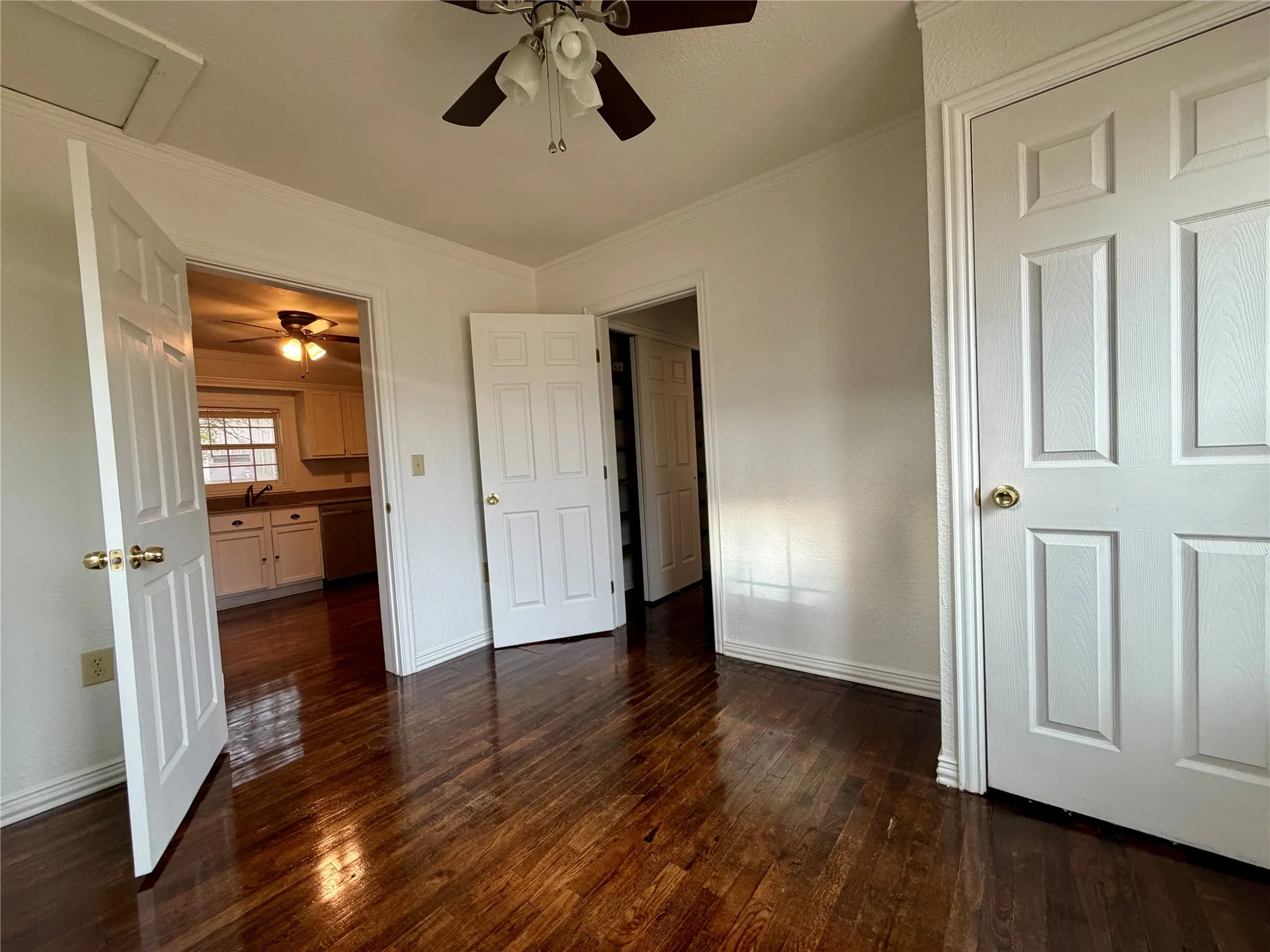 610 8th St, Hawley, TX