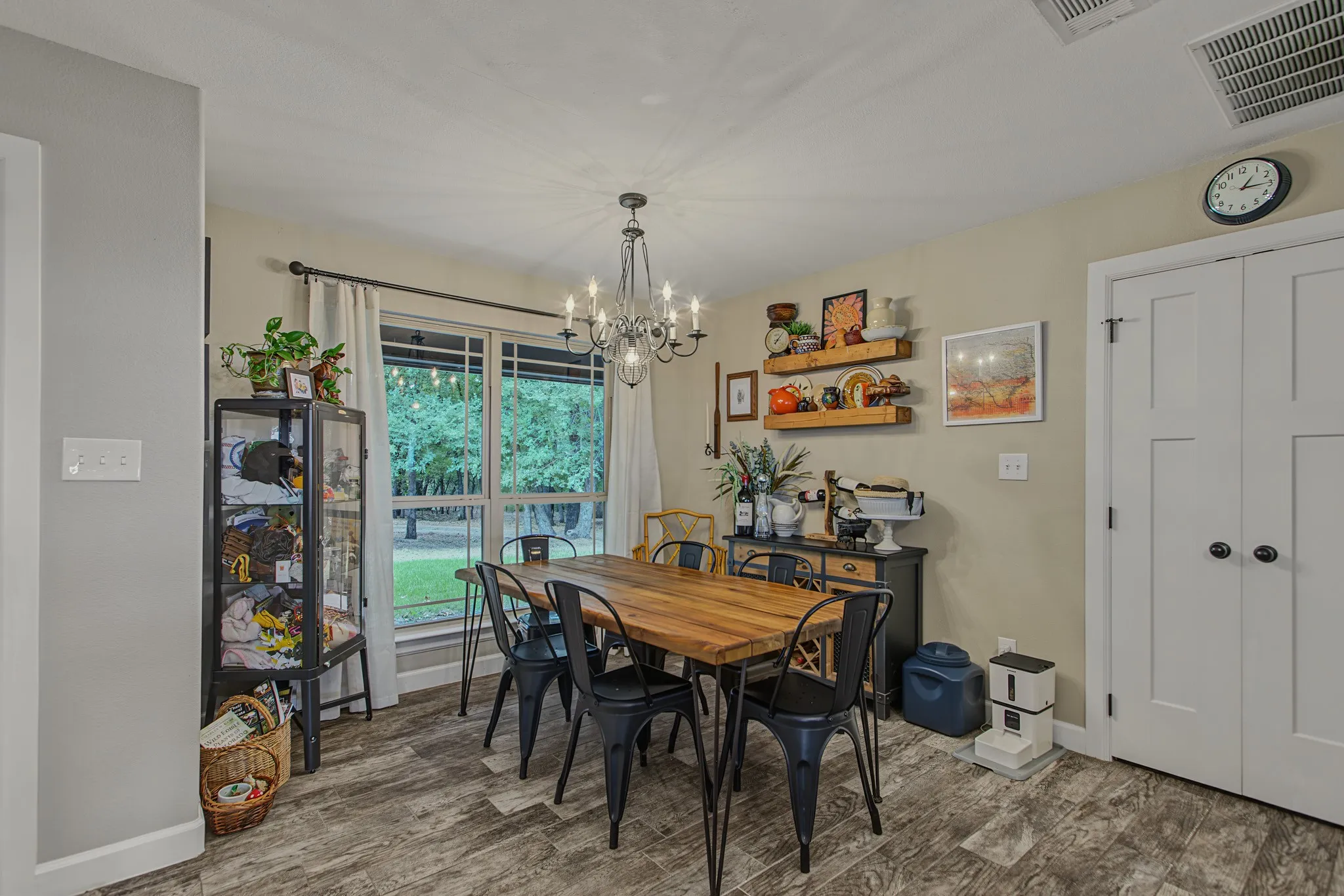 Single Family Residence For Sale in Wise County , 3207 FM 2048, Boyd, Texas 76023, 3 Bedroom, 2 Bathroom, 2 Garage spaces, 1,448 Sqft, built in 2015, mls#21400111, Real Estate Agent in Boyd, Homes For Sale in Wise county, Homes For Sale in Boyd, Realtor in Boyd Texas, Real Estate Brokerage Independent Realty Texas, Luminita Cordes Realtor