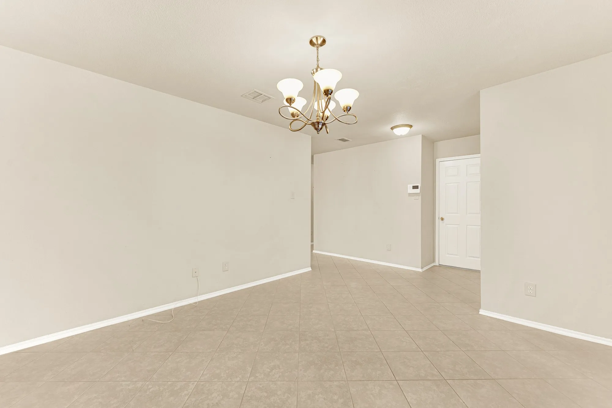 Single Family Residence For Rent in Collin County , 2809 Mesa Valley Drive, Mc Kinney, Texas 75071, 3 Bedroom, 2 Bathroom, 2 Garage spaces, 1,736 Sqft, built in 2002, mls#21399615, Real Estate Agent in Mc Kinney, Homes For Rent in Collin county, Homes For Rent in Mc Kinney, Realtor in Mc Kinney Texas, Real Estate Brokerage Independent Realty Texas, Luminita Cordes Realtor
