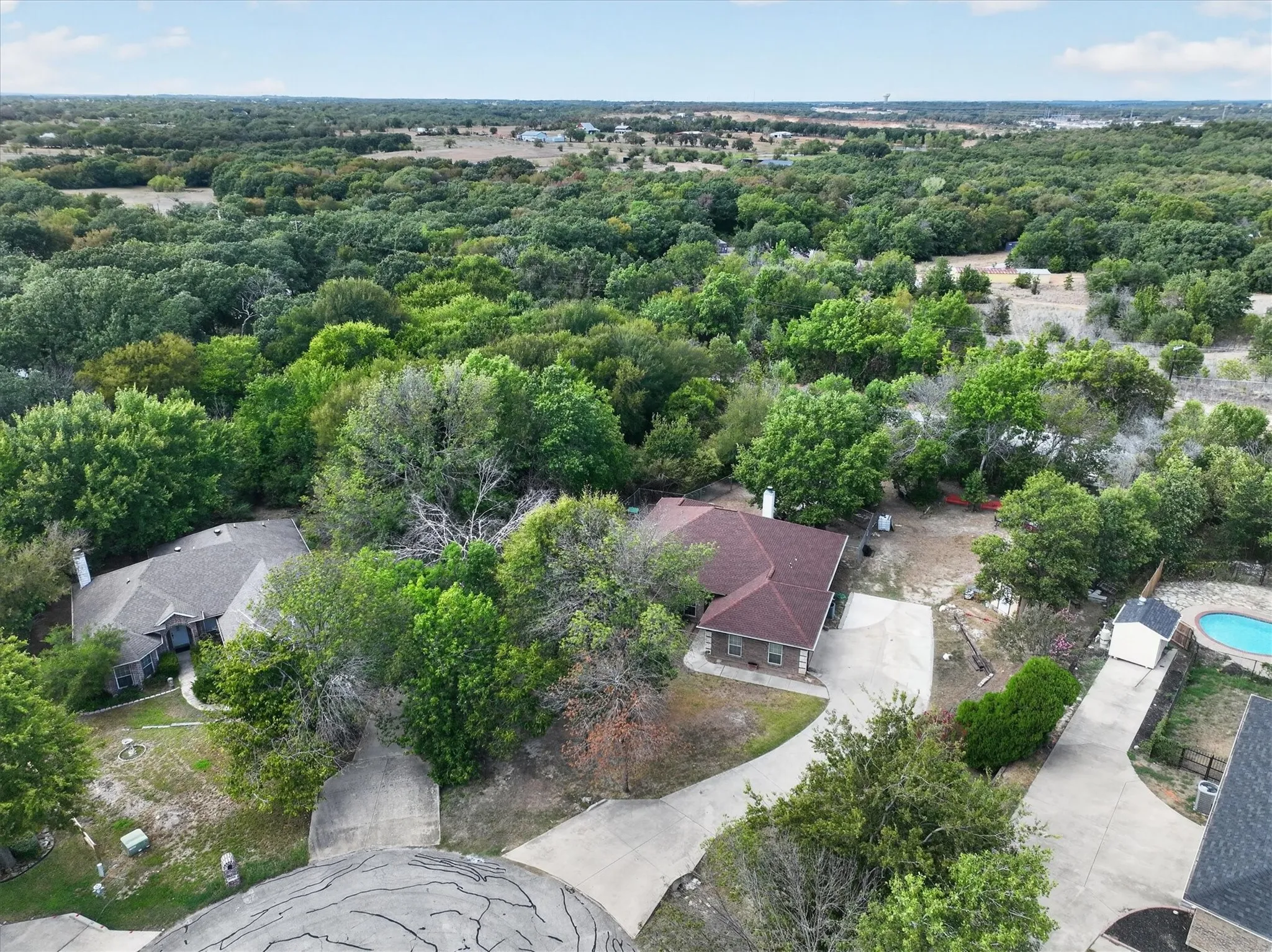 Single Family Residence For Sale in Tarrant County , 6608 Silver Oak Lane, Fort Worth, Texas 76135, 4 Bedroom, 2 Bathroom, 2 Garage spaces, 1,841 Sqft, built in 2003, mls#21399999, Real Estate Agent in Fort Worth, Homes For Sale in Tarrant county, Homes For Sale in Fort Worth, Realtor in Fort Worth Texas, Real Estate Brokerage Independent Realty Texas, Luminita Cordes Realtor