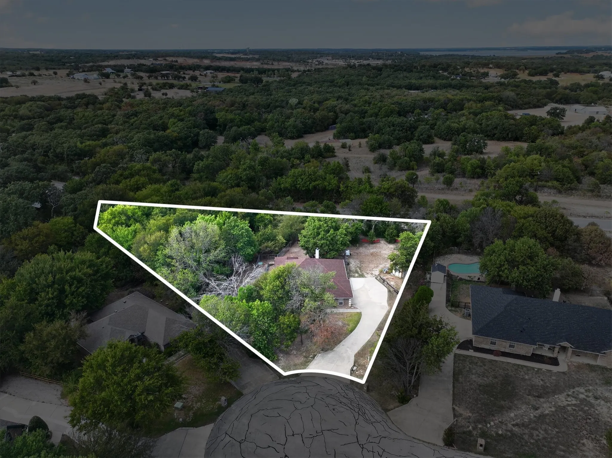 Single Family Residence For Sale in Tarrant County , 6608 Silver Oak Lane, Fort Worth, Texas 76135, 4 Bedroom, 2 Bathroom, 2 Garage spaces, 1,841 Sqft, built in 2003, mls#21399999, Real Estate Agent in Fort Worth, Homes For Sale in Tarrant county, Homes For Sale in Fort Worth, Realtor in Fort Worth Texas, Real Estate Brokerage Independent Realty Texas, Luminita Cordes Realtor