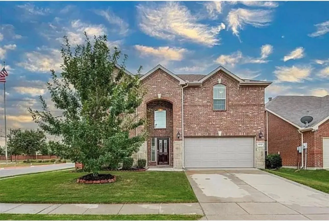 Single Family Residence For Rent in Denton County , 12532 Ocean Spray Drive, Frisco, Texas 75036, 4 Bedroom, 3 Bathroom, 2 Garage spaces, 2,434 Sqft, built in 2011, mls#21400240, Real Estate Agent in Frisco, Homes For Rent in Denton county, Homes For Rent in Frisco, Realtor in Frisco Texas, Real Estate Brokerage Independent Realty Texas, Luminita Cordes Realtor