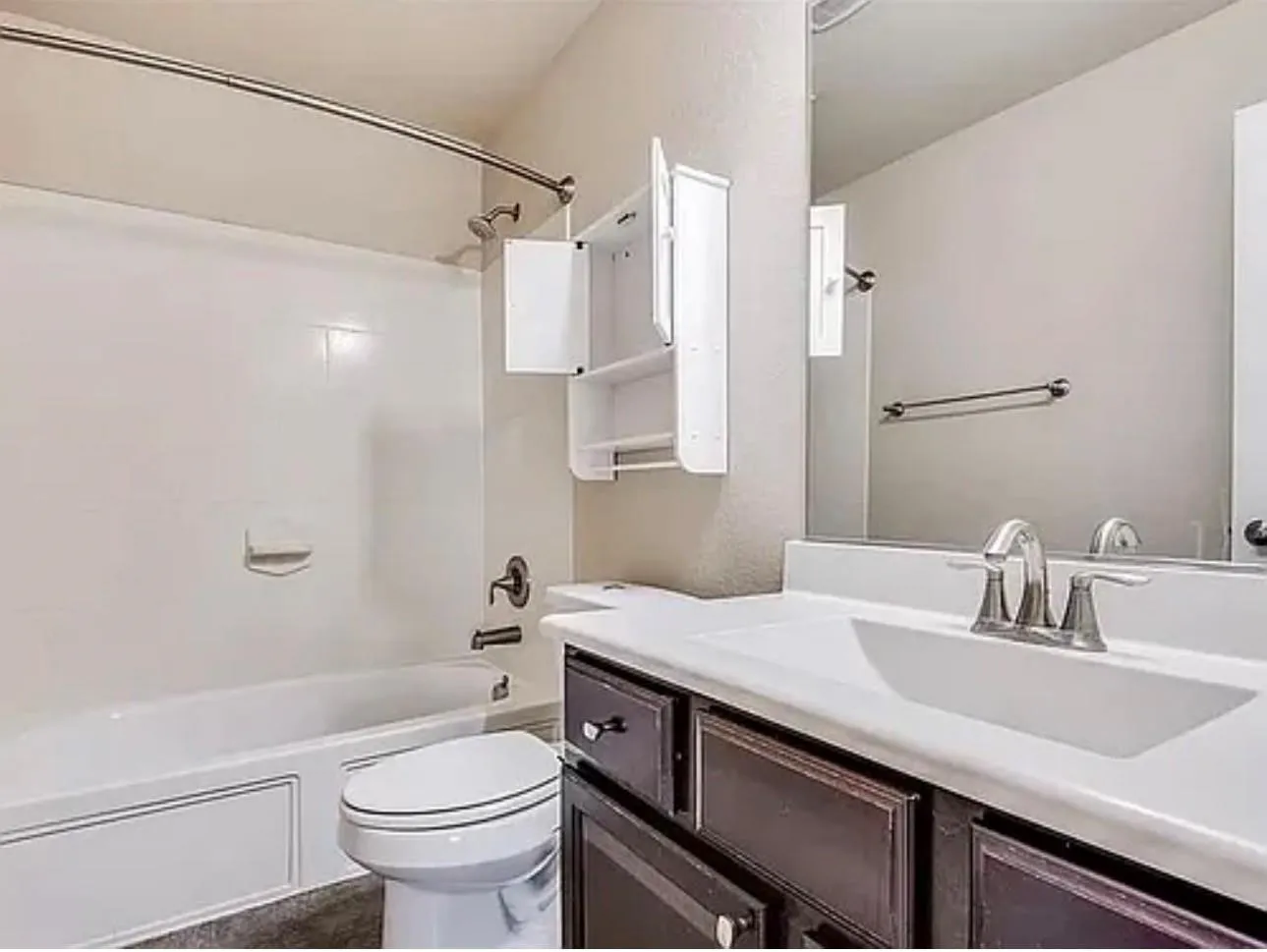 Single Family Residence For Rent in Denton County , 12532 Ocean Spray Drive, Frisco, Texas 75036, 4 Bedroom, 3 Bathroom, 2 Garage spaces, 2,434 Sqft, built in 2011, mls#21400240, Real Estate Agent in Frisco, Homes For Rent in Denton county, Homes For Rent in Frisco, Realtor in Frisco Texas, Real Estate Brokerage Independent Realty Texas, Luminita Cordes Realtor