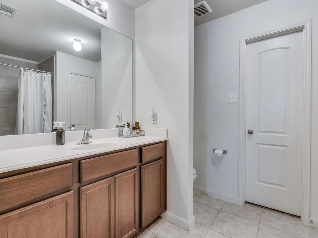 Single Family Residence For Rent in Collin County , 1208 Arizona Drive, Princeton, Texas 75407, 4 Bedroom, 2 Bathroom, 2 Garage spaces, 1,656 Sqft, built in 2017, mls#21400292, Real Estate Agent in Princeton, Homes For Rent in Collin county, Homes For Rent in Princeton, Realtor in Princeton Texas, Real Estate Brokerage Independent Realty Texas, Luminita Cordes Realtor