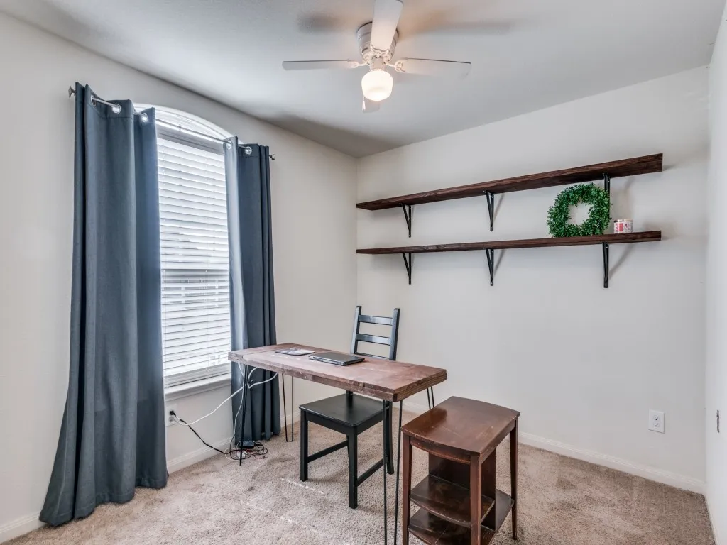 Single Family Residence For Rent in Collin County , 1208 Arizona Drive, Princeton, Texas 75407, 4 Bedroom, 2 Bathroom, 2 Garage spaces, 1,656 Sqft, built in 2017, mls#21400292, Real Estate Agent in Princeton, Homes For Rent in Collin county, Homes For Rent in Princeton, Realtor in Princeton Texas, Real Estate Brokerage Independent Realty Texas, Luminita Cordes Realtor