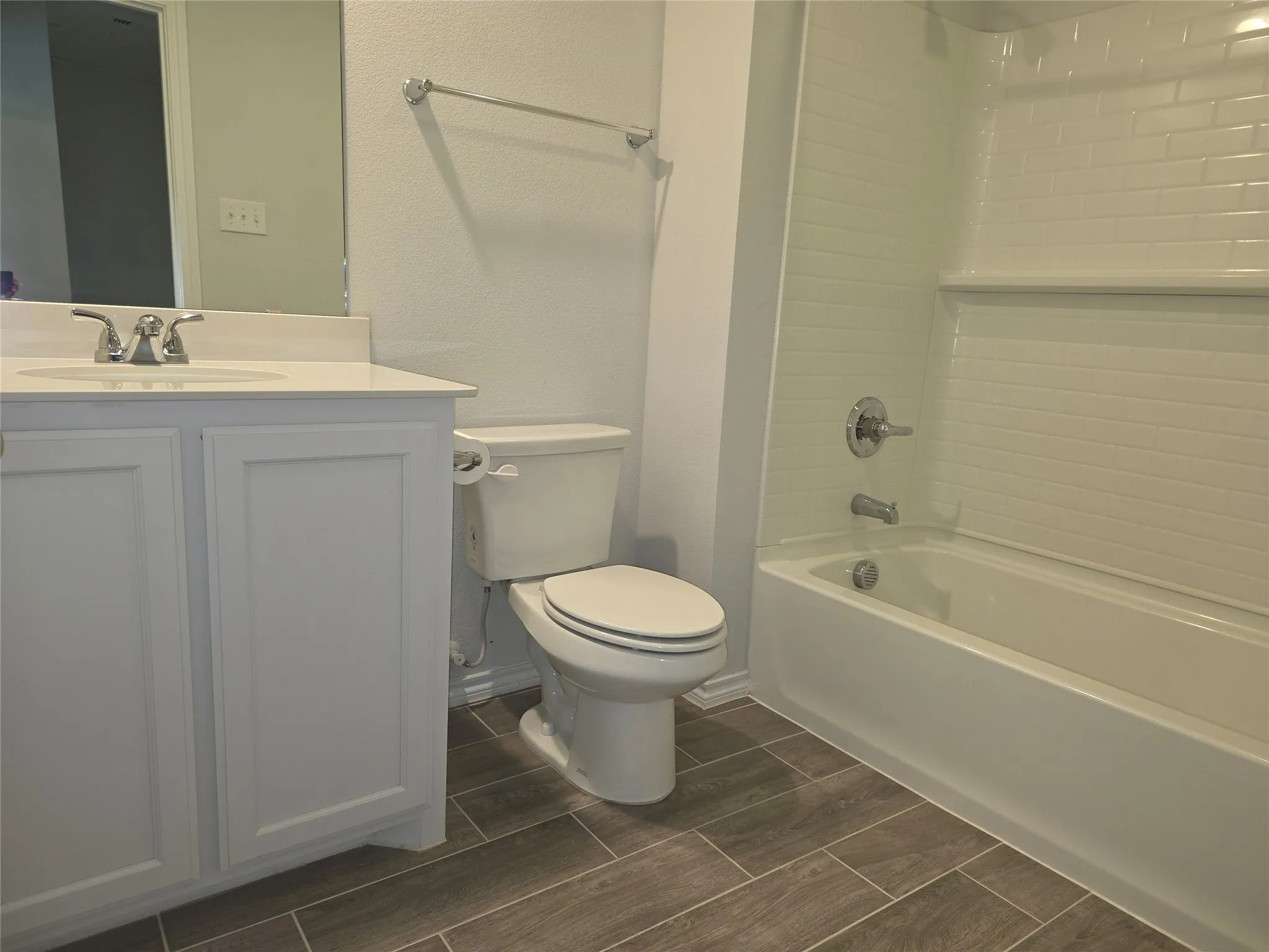 Single Family Residence For Rent in Kaufman County , 3153 Blossom Trail, Heartland, Texas 75114, 4 Bedroom, 3 Bathroom, 2 Garage spaces, 1,945 Sqft, built in 2023, mls#21400307, Real Estate Agent in Heartland, Homes For Rent in Kaufman county, Homes For Rent in Heartland, Realtor in Heartland Texas, Real Estate Brokerage Independent Realty Texas, Luminita Cordes Realtor