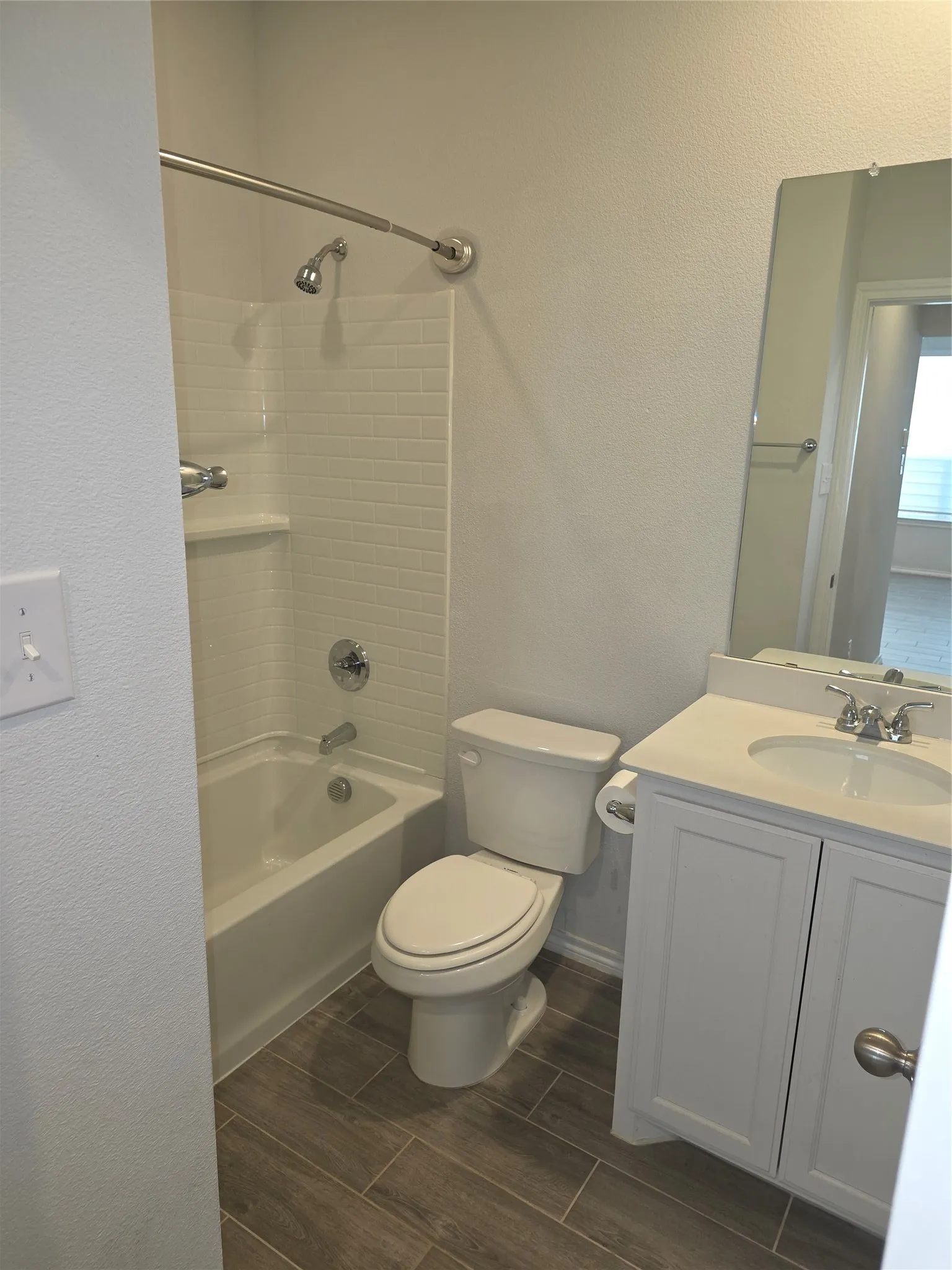Single Family Residence For Rent in Kaufman County , 3153 Blossom Trail, Heartland, Texas 75114, 4 Bedroom, 3 Bathroom, 2 Garage spaces, 1,945 Sqft, built in 2023, mls#21400307, Real Estate Agent in Heartland, Homes For Rent in Kaufman county, Homes For Rent in Heartland, Realtor in Heartland Texas, Real Estate Brokerage Independent Realty Texas, Luminita Cordes Realtor
