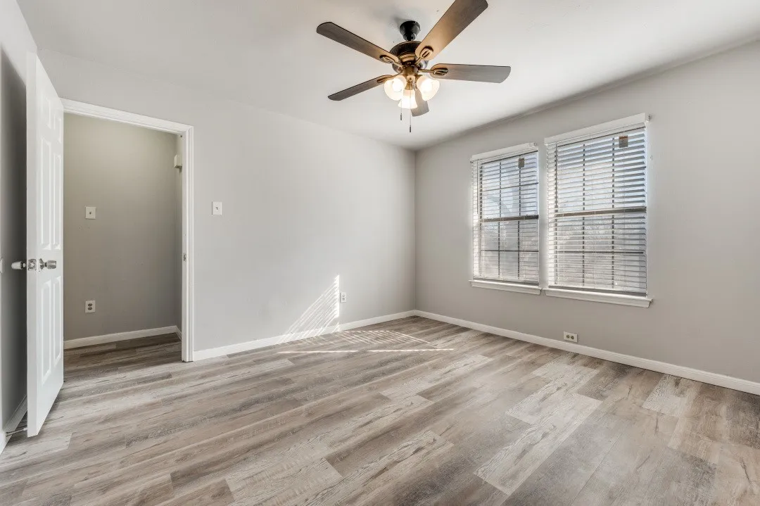 Condominium For Rent in Dallas County , 2835 Keller Springs 502, Carrollton, Texas 75006, 2 Bedroom, 2 Bathroom, Garage spaces, 948 Sqft, built in 1984, mls#21400294, Real Estate Agent in Carrollton, Homes For Rent in Dallas county, Homes For Rent in Carrollton, Realtor in Carrollton Texas, Real Estate Brokerage Independent Realty Texas, Luminita Cordes Realtor