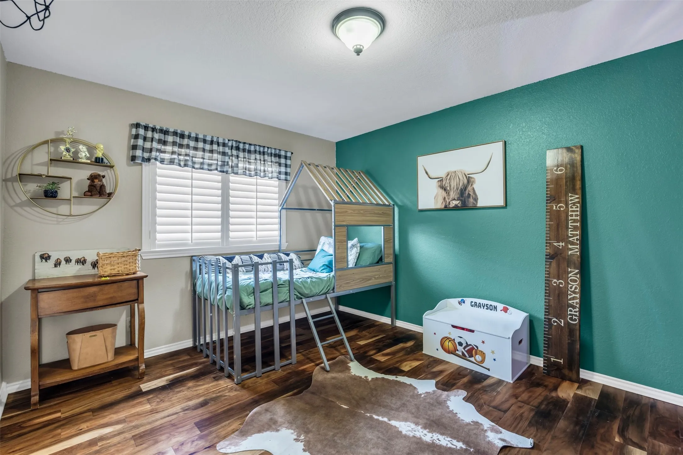 Single Family Residence For Sale in Dallas County , 3214 Suzanne Drive, Rowlett, Texas 75088, 4 Bedroom, 3 Bathroom, 2 Garage spaces, 2,449 Sqft, built in 1987, mls#21400316, Real Estate Agent in Rowlett, Homes For Sale in Dallas county, Homes For Sale in Rowlett, Realtor in Rowlett Texas, Real Estate Brokerage Independent Realty Texas, Luminita Cordes Realtor