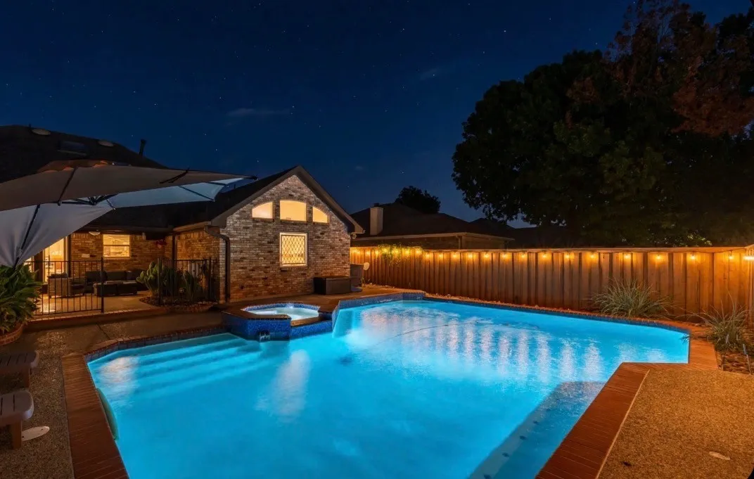 Single Family Residence For Sale in Dallas County , 3214 Suzanne Drive, Rowlett, Texas 75088, 4 Bedroom, 3 Bathroom, 2 Garage spaces, 2,449 Sqft, built in 1987, mls#21400316, Real Estate Agent in Rowlett, Homes For Sale in Dallas county, Homes For Sale in Rowlett, Realtor in Rowlett Texas, Real Estate Brokerage Independent Realty Texas, Luminita Cordes Realtor