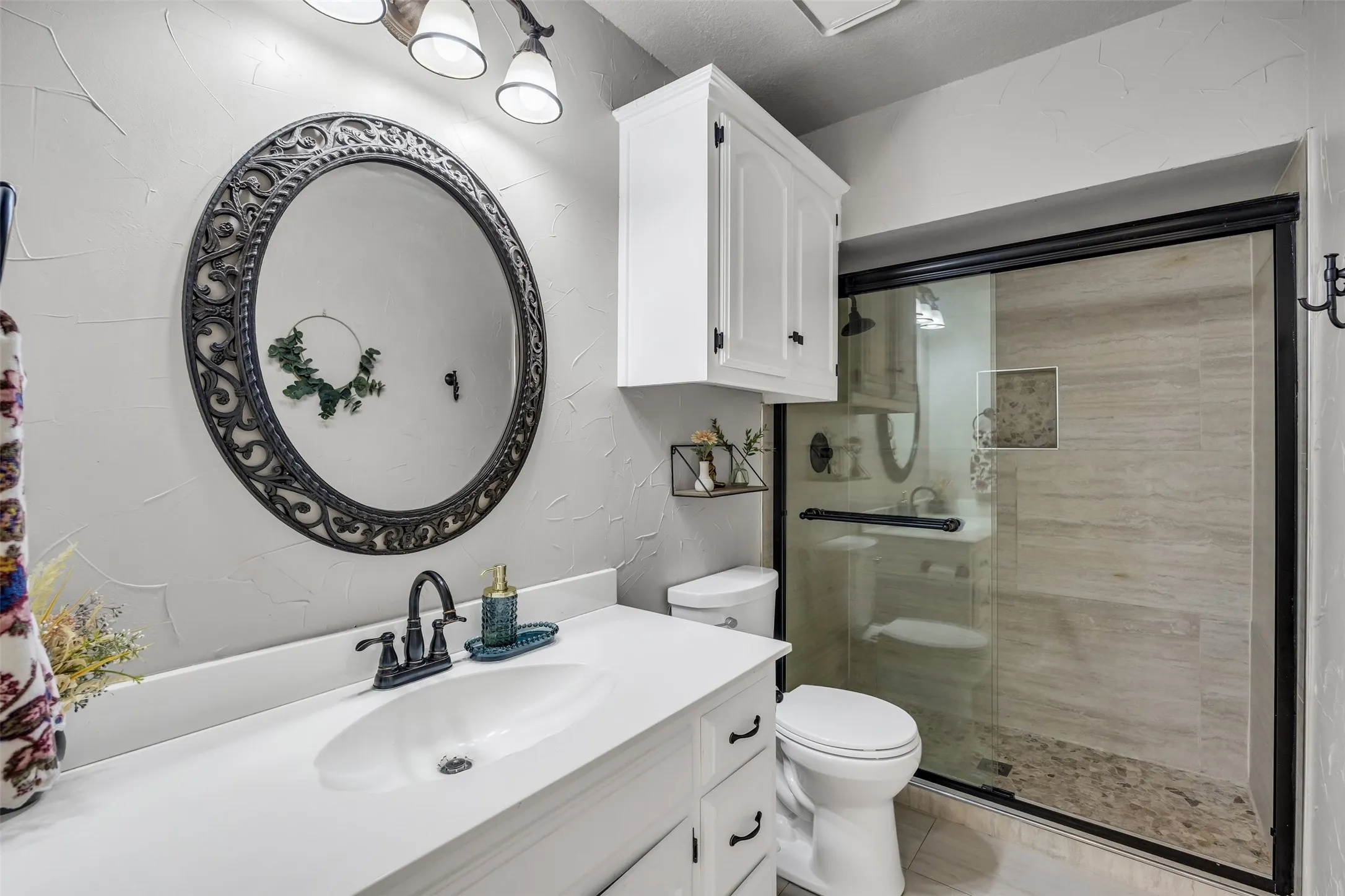 Single Family Residence For Sale in Dallas County , 3214 Suzanne Drive, Rowlett, Texas 75088, 4 Bedroom, 3 Bathroom, 2 Garage spaces, 2,449 Sqft, built in 1987, mls#21400316, Real Estate Agent in Rowlett, Homes For Sale in Dallas county, Homes For Sale in Rowlett, Realtor in Rowlett Texas, Real Estate Brokerage Independent Realty Texas, Luminita Cordes Realtor