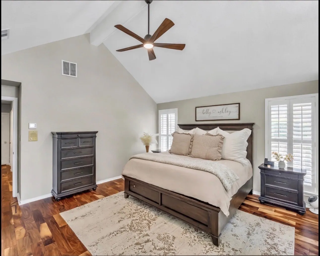Single Family Residence For Sale in Dallas County , 3214 Suzanne Drive, Rowlett, Texas 75088, 4 Bedroom, 3 Bathroom, 2 Garage spaces, 2,449 Sqft, built in 1987, mls#21400316, Real Estate Agent in Rowlett, Homes For Sale in Dallas county, Homes For Sale in Rowlett, Realtor in Rowlett Texas, Real Estate Brokerage Independent Realty Texas, Luminita Cordes Realtor
