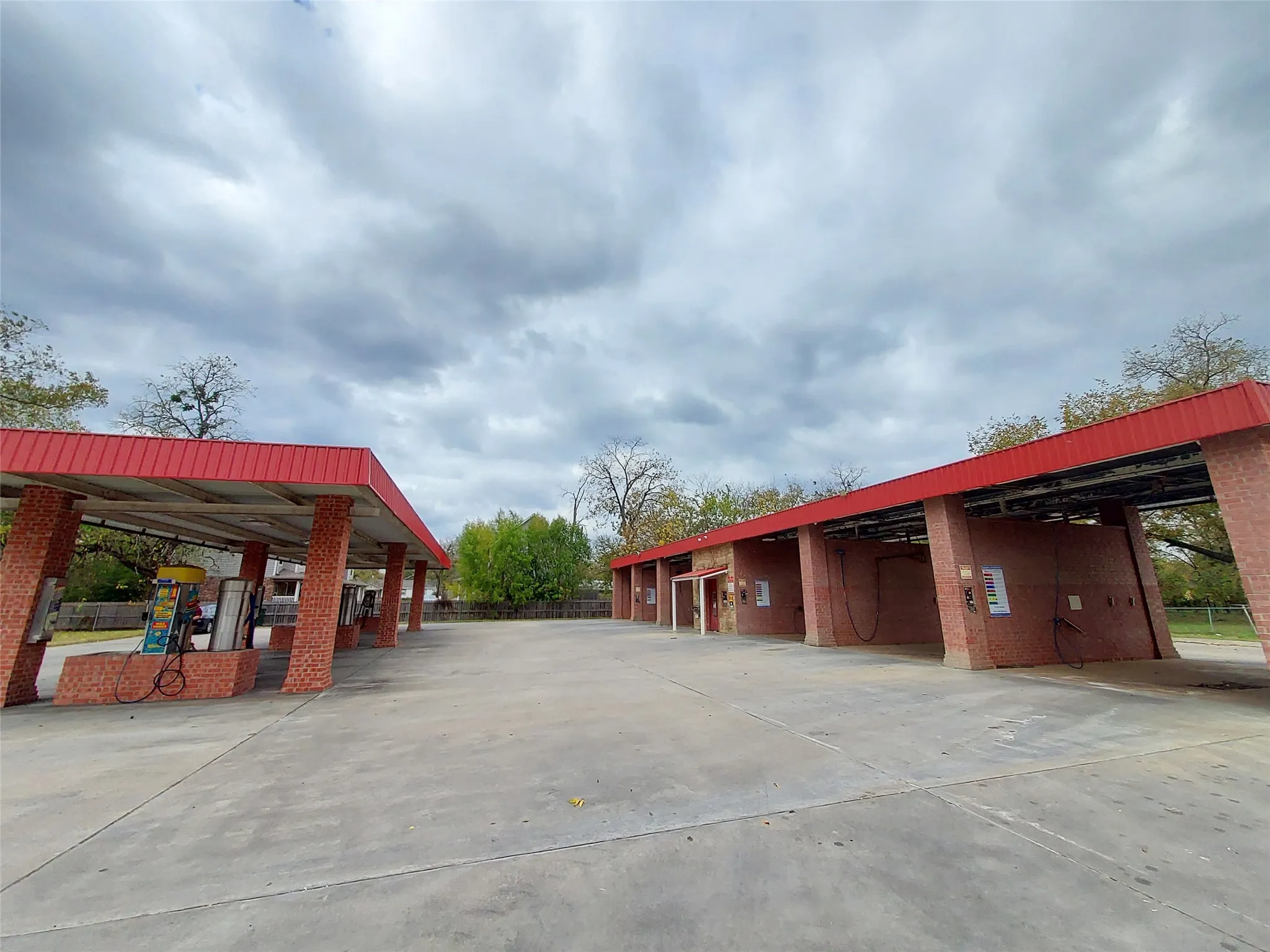 Business For Sale in Hunt County , 1811 Park Street, Commerce, Texas 75428, 0, 0, Garage spaces, 0 Sqft, built in 2001, mls#21399215, Real Estate Agent in Commerce, Homes For Sale in Hunt county, Homes For Sale in Commerce, Realtor in Commerce Texas, Real Estate Brokerage Independent Realty Texas, Luminita Cordes Realtor