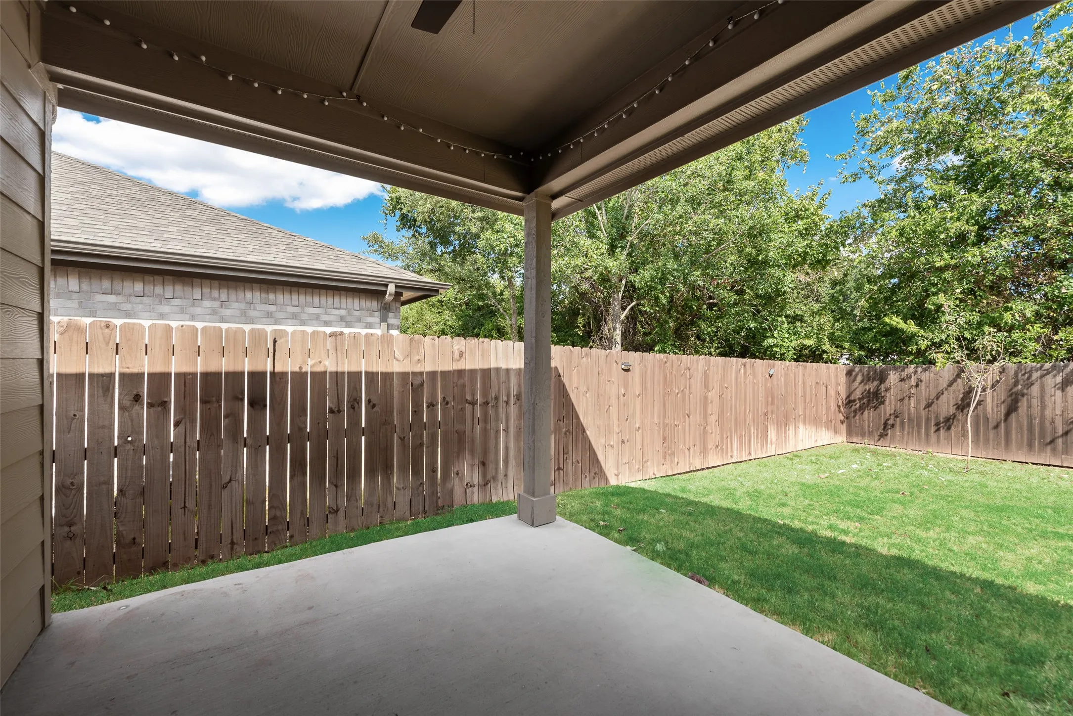 Single Family Residence For Sale in Parker County , 540 Bronze Circle E, Springtown, Texas 76082, 4 Bedroom, 2 Bathroom, 2 Garage spaces, 1,860 Sqft, built in 2023, mls#21399778, Real Estate Agent in Springtown, Homes For Sale in Parker county, Homes For Sale in Springtown, Realtor in Springtown Texas, Real Estate Brokerage Independent Realty Texas, Luminita Cordes Realtor