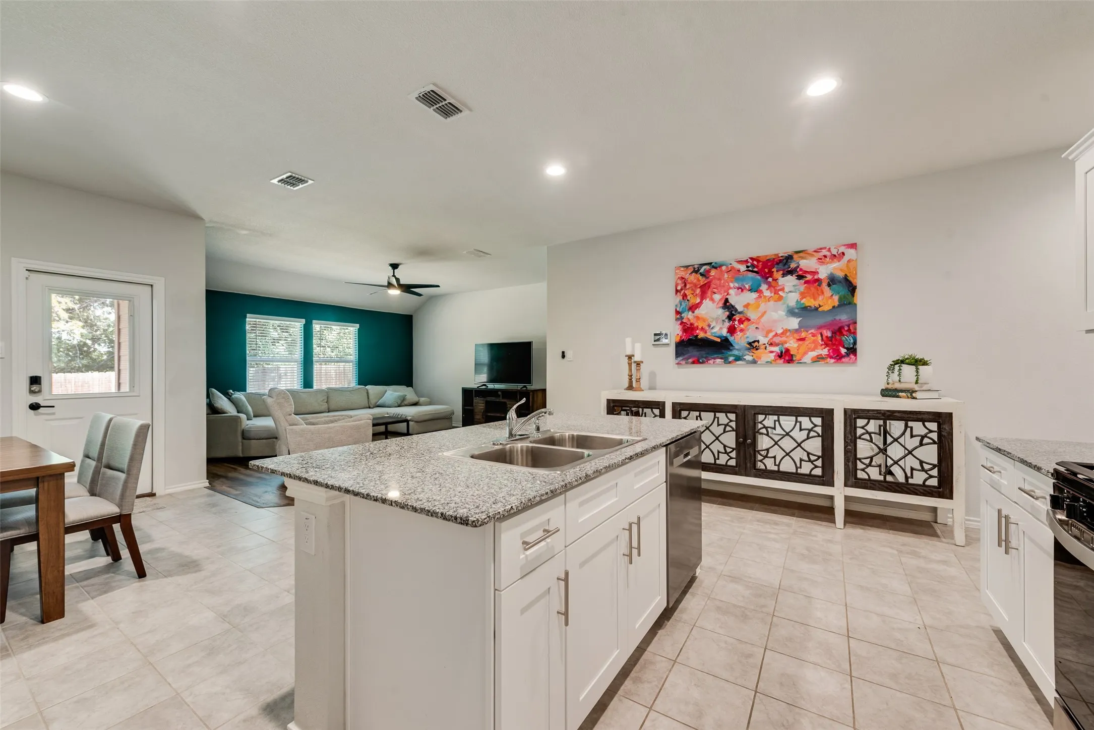 Single Family Residence For Sale in Parker County , 540 Bronze Circle E, Springtown, Texas 76082, 4 Bedroom, 2 Bathroom, 2 Garage spaces, 1,860 Sqft, built in 2023, mls#21399778, Real Estate Agent in Springtown, Homes For Sale in Parker county, Homes For Sale in Springtown, Realtor in Springtown Texas, Real Estate Brokerage Independent Realty Texas, Luminita Cordes Realtor