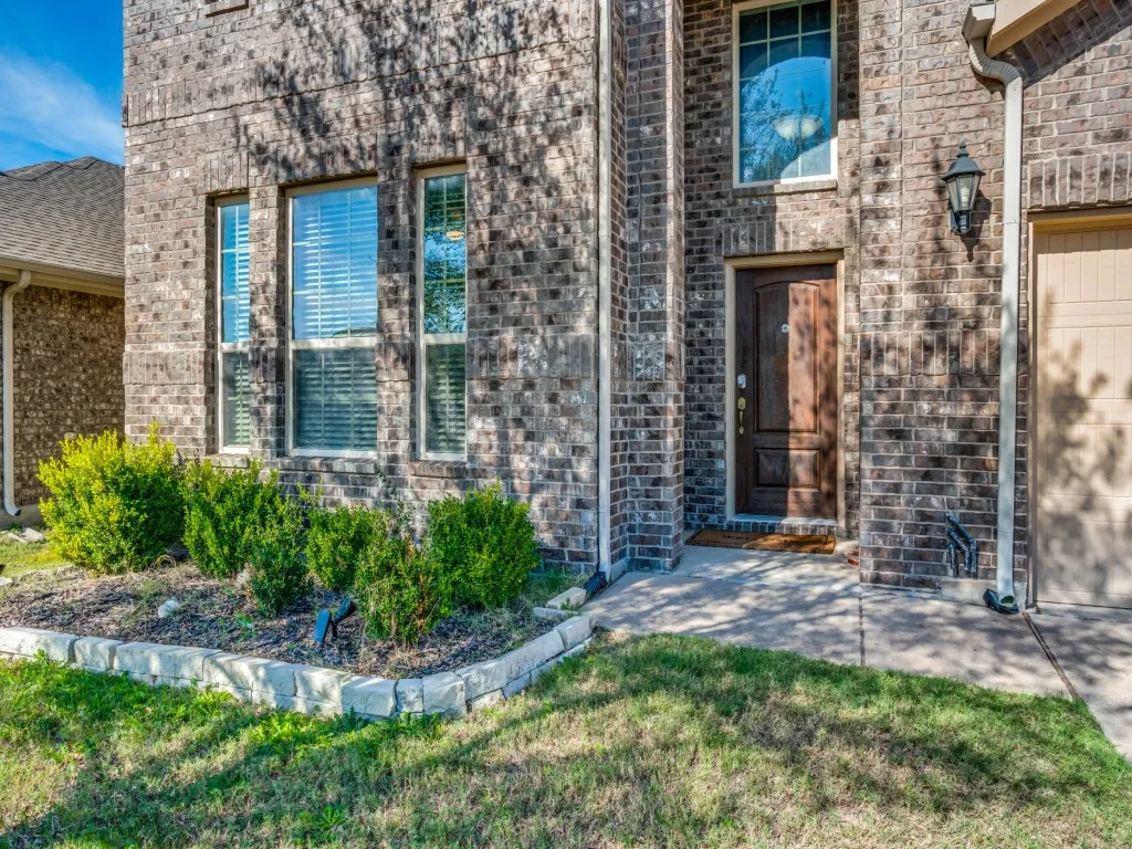 Single Family Residence For Rent in Denton County , 11721 Champion Creek Drive, Frisco, Texas 75036, 4 Bedroom, 3 Bathroom, 2 Garage spaces, 3,012 Sqft, built in 2014, mls#21400257, Real Estate Agent in Frisco, Homes For Rent in Denton county, Homes For Rent in Frisco, Realtor in Frisco Texas, Real Estate Brokerage Independent Realty Texas, Luminita Cordes Realtor