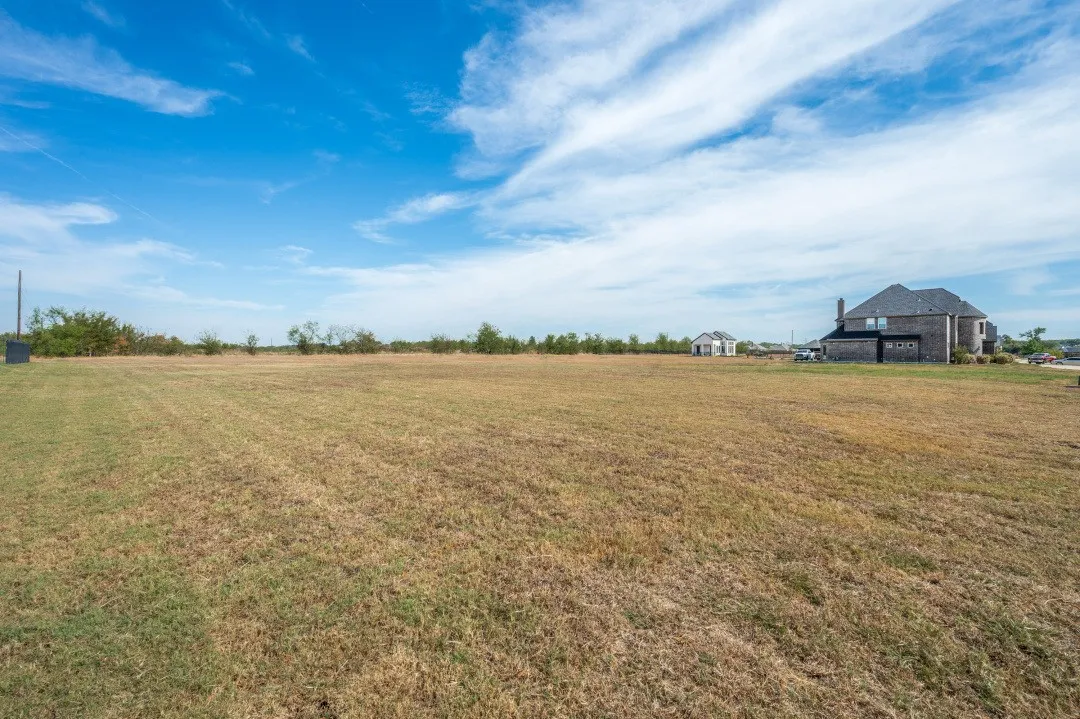 Improved Land For Sale in Ellis County , 1104 Estate Drive, Ennis, Texas 75119, 0, 0, Garage spaces, 0 Sqft, built in 0, mls#21398118, Real Estate Agent in Ennis, Homes For Sale in Ellis county, Homes For Sale in Ennis, Realtor in Ennis Texas, Real Estate Brokerage Independent Realty Texas, Luminita Cordes Realtor
