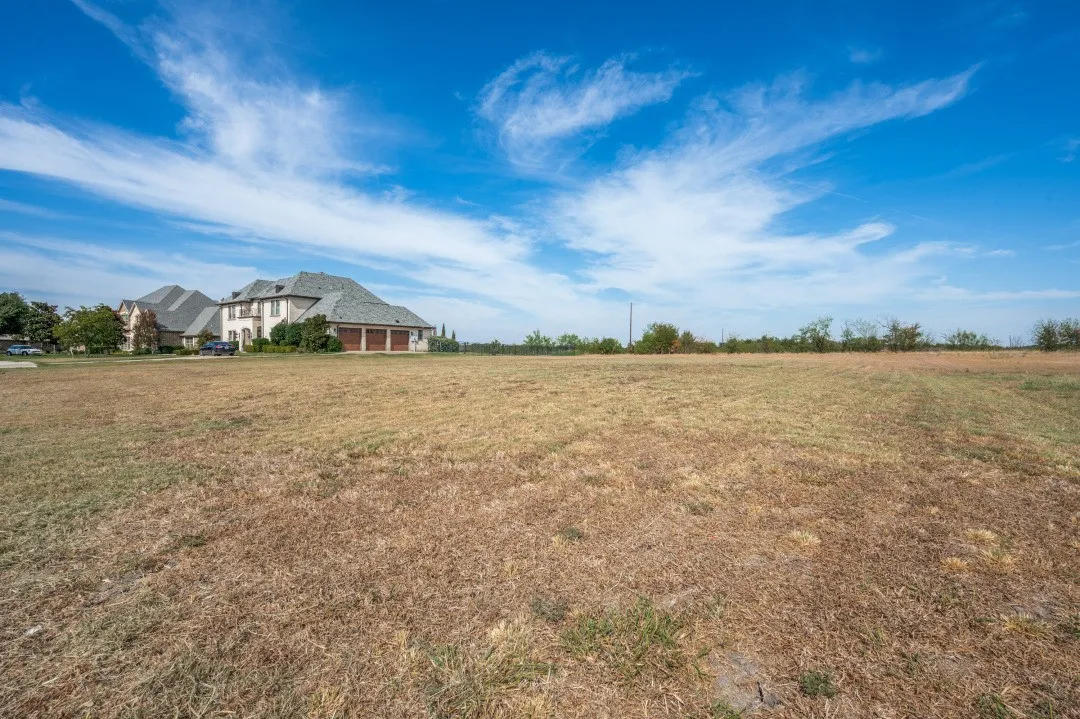 Improved Land For Sale in Ellis County , 1104 Estate Drive, Ennis, Texas 75119, 0, 0, Garage spaces, 0 Sqft, built in 0, mls#21398118, Real Estate Agent in Ennis, Homes For Sale in Ellis county, Homes For Sale in Ennis, Realtor in Ennis Texas, Real Estate Brokerage Independent Realty Texas, Luminita Cordes Realtor