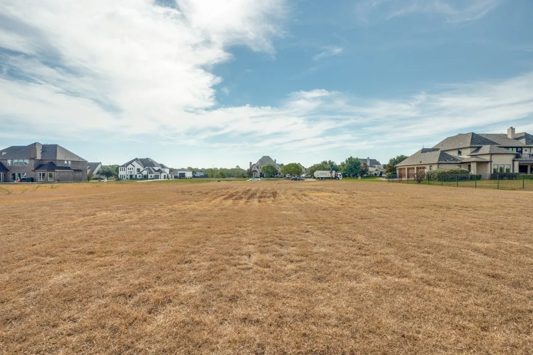 Improved Land For Sale in Ellis County , 1104 Estate Drive, Ennis, Texas 75119, 0, 0, Garage spaces, 0 Sqft, built in 0, mls#21398118, Real Estate Agent in Ennis, Homes For Sale in Ellis county, Homes For Sale in Ennis, Realtor in Ennis Texas, Real Estate Brokerage Independent Realty Texas, Luminita Cordes Realtor