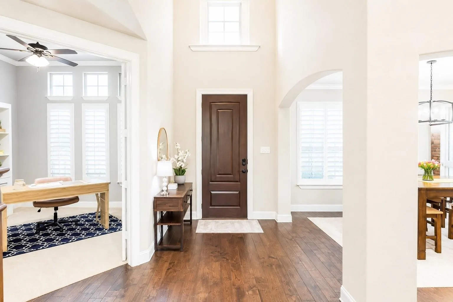 Single Family Residence For Sale in Denton County , 1408 Torrent Drive, Little Elm, Texas 75068, 3 Bedroom, 4 Bathroom, 2 Garage spaces, 3,010 Sqft, built in 2016, mls#21398183, Real Estate Agent in Little Elm, Homes For Sale in Denton county, Homes For Sale in Little Elm, Realtor in Little Elm Texas, Real Estate Brokerage Independent Realty Texas, Luminita Cordes Realtor