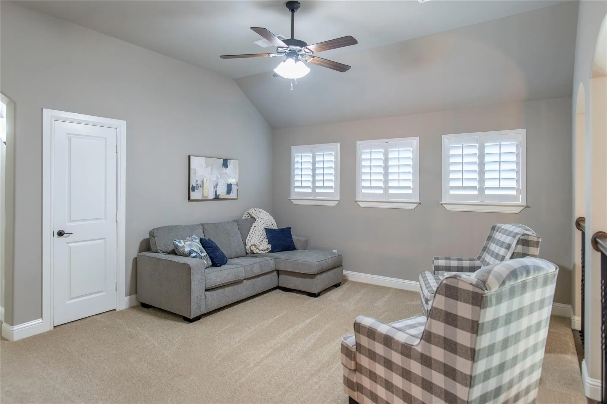 Single Family Residence For Sale in Denton County , 1408 Torrent Drive, Little Elm, Texas 75068, 3 Bedroom, 4 Bathroom, 2 Garage spaces, 3,010 Sqft, built in 2016, mls#21398183, Real Estate Agent in Little Elm, Homes For Sale in Denton county, Homes For Sale in Little Elm, Realtor in Little Elm Texas, Real Estate Brokerage Independent Realty Texas, Luminita Cordes Realtor