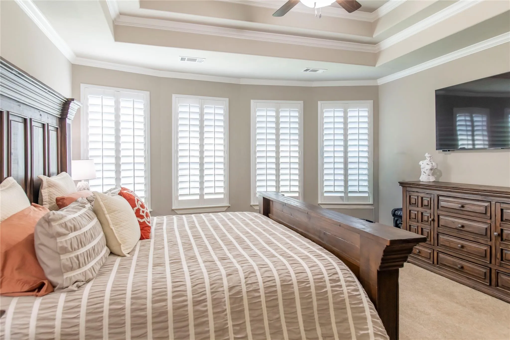 Single Family Residence For Sale in Denton County , 1408 Torrent Drive, Little Elm, Texas 75068, 3 Bedroom, 4 Bathroom, 2 Garage spaces, 3,010 Sqft, built in 2016, mls#21398183, Real Estate Agent in Little Elm, Homes For Sale in Denton county, Homes For Sale in Little Elm, Realtor in Little Elm Texas, Real Estate Brokerage Independent Realty Texas, Luminita Cordes Realtor
