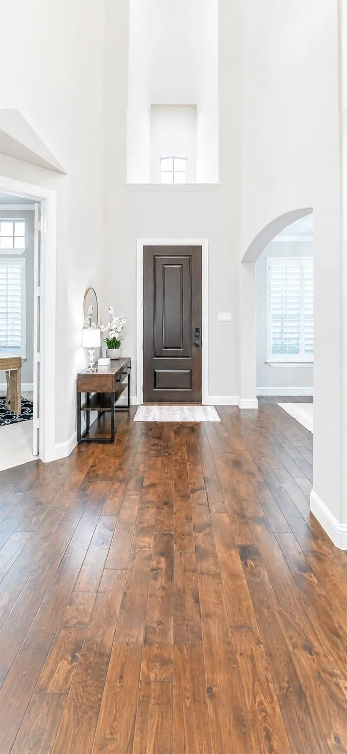 Single Family Residence For Sale in Denton County , 1408 Torrent Drive, Little Elm, Texas 75068, 3 Bedroom, 4 Bathroom, 2 Garage spaces, 3,010 Sqft, built in 2016, mls#21398183, Real Estate Agent in Little Elm, Homes For Sale in Denton county, Homes For Sale in Little Elm, Realtor in Little Elm Texas, Real Estate Brokerage Independent Realty Texas, Luminita Cordes Realtor