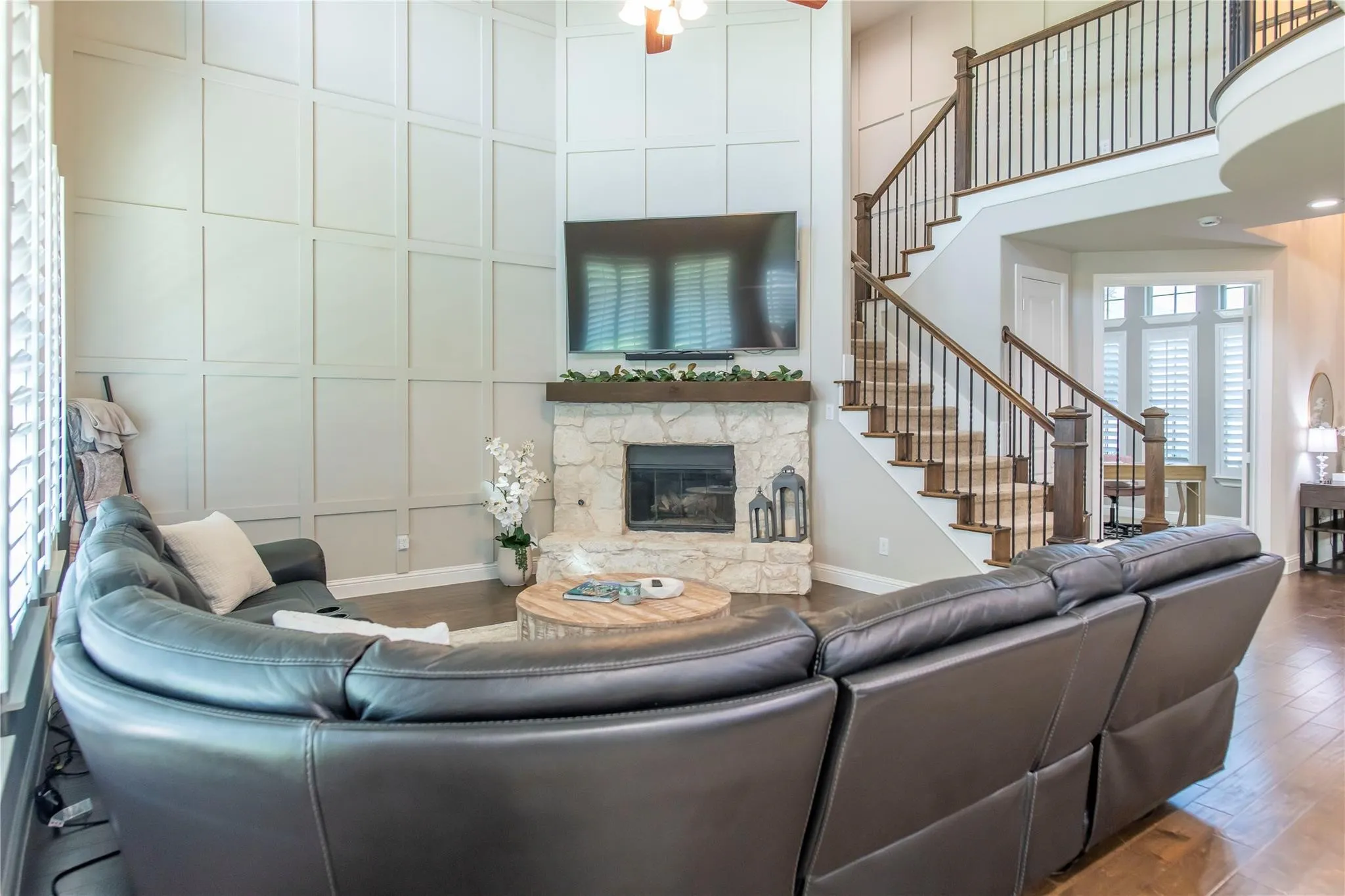 Single Family Residence For Sale in Denton County , 1408 Torrent Drive, Little Elm, Texas 75068, 3 Bedroom, 4 Bathroom, 2 Garage spaces, 3,010 Sqft, built in 2016, mls#21398183, Real Estate Agent in Little Elm, Homes For Sale in Denton county, Homes For Sale in Little Elm, Realtor in Little Elm Texas, Real Estate Brokerage Independent Realty Texas, Luminita Cordes Realtor