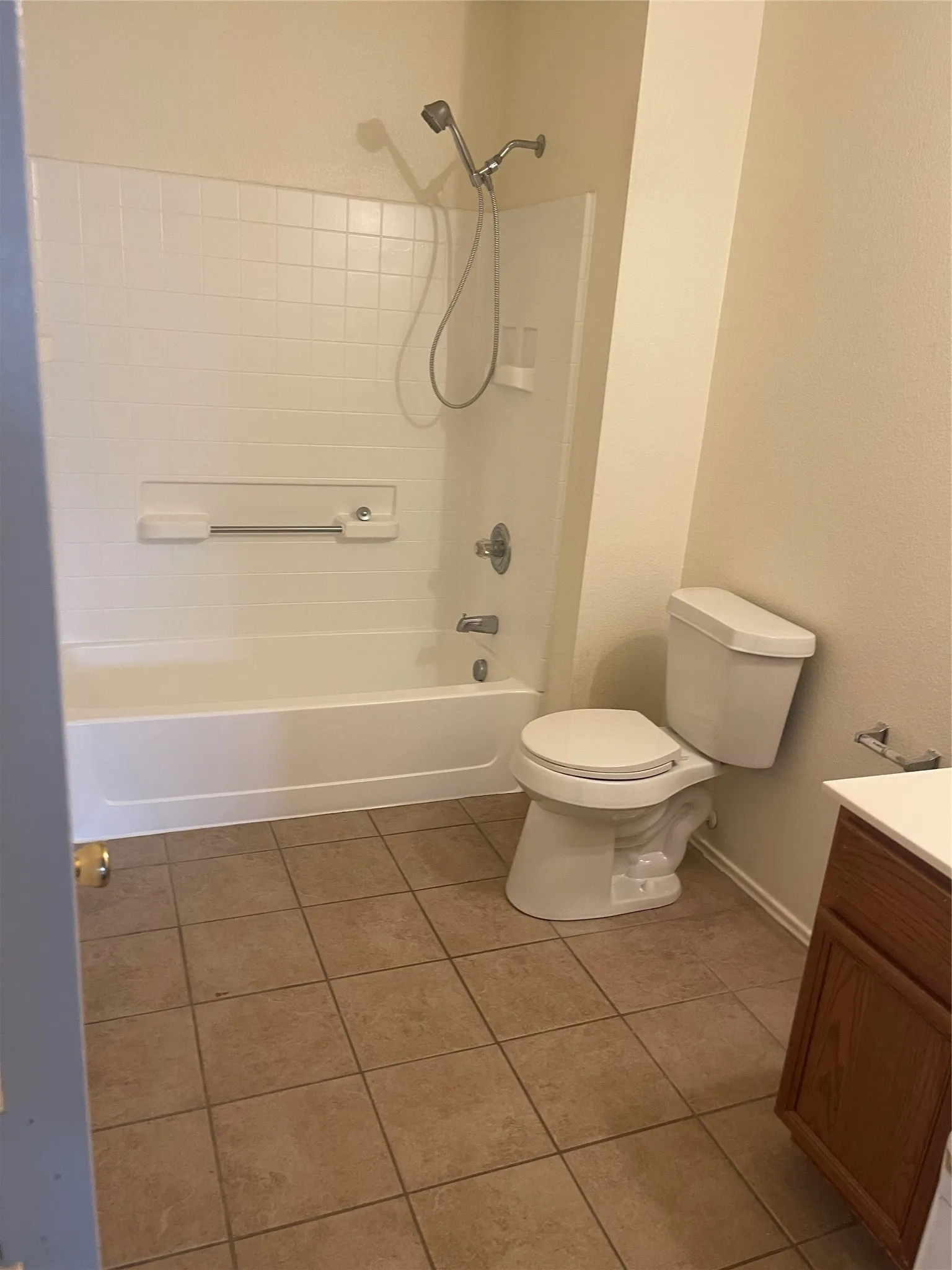 Single Family Residence For Rent in Tarrant County , 6716 Barred Owl Road, Arlington, Texas 76002, 4 Bedroom, 4 Bathroom, 2 Garage spaces, 3,270 Sqft, built in 2004, mls#21389234, Real Estate Agent in Arlington, Homes For Rent in Tarrant county, Homes For Rent in Arlington, Realtor in Arlington Texas, Real Estate Brokerage Independent Realty Texas, Luminita Cordes Realtor