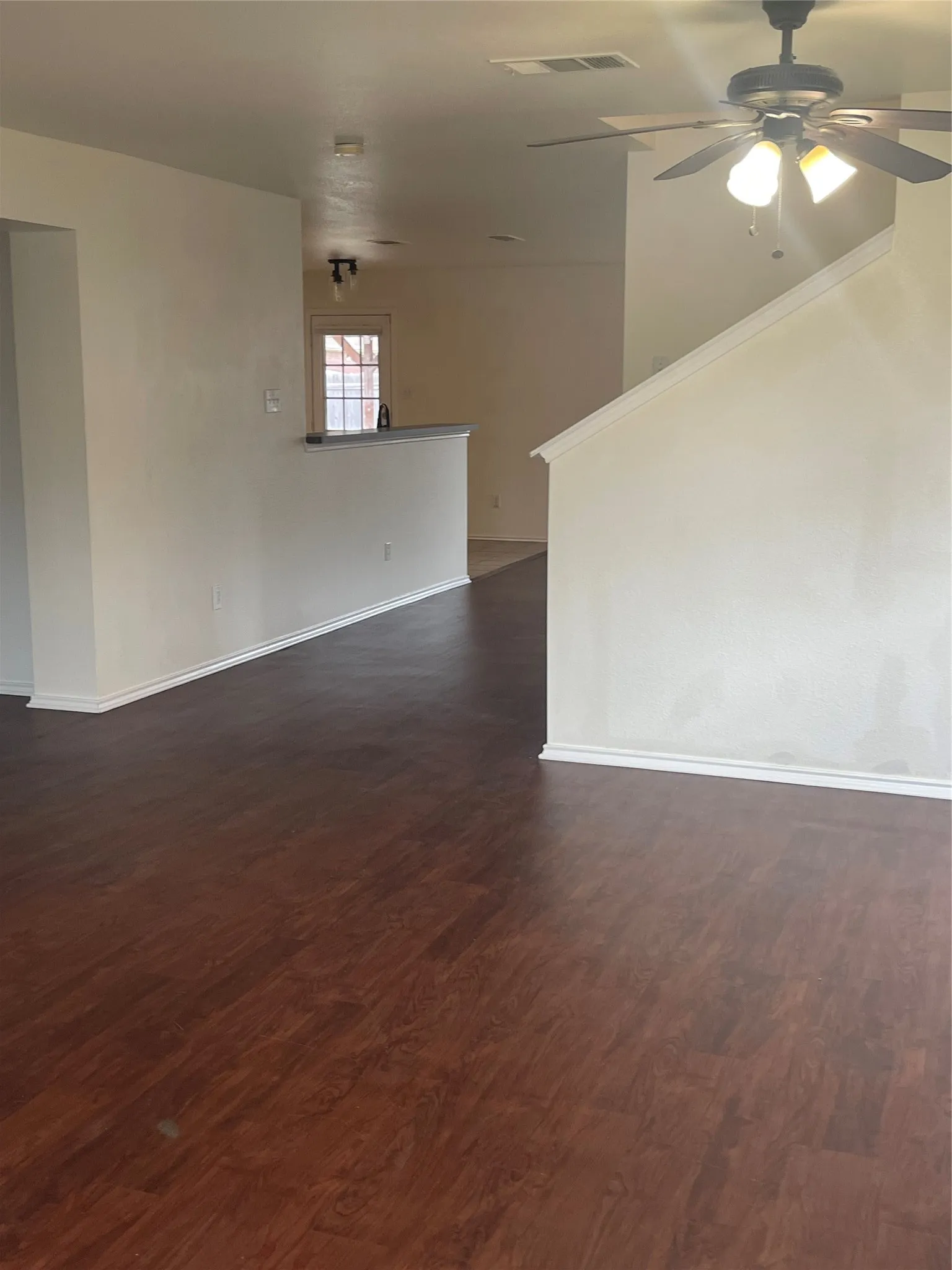Single Family Residence For Rent in Tarrant County , 6716 Barred Owl Road, Arlington, Texas 76002, 4 Bedroom, 4 Bathroom, 2 Garage spaces, 3,270 Sqft, built in 2004, mls#21389234, Real Estate Agent in Arlington, Homes For Rent in Tarrant county, Homes For Rent in Arlington, Realtor in Arlington Texas, Real Estate Brokerage Independent Realty Texas, Luminita Cordes Realtor