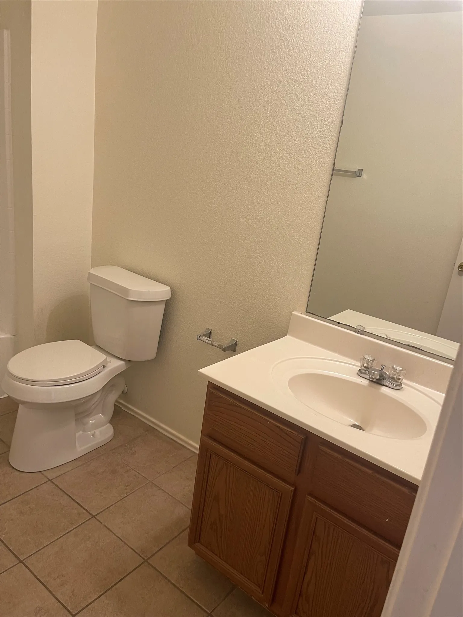 Single Family Residence For Rent in Tarrant County , 6716 Barred Owl Road, Arlington, Texas 76002, 4 Bedroom, 4 Bathroom, 2 Garage spaces, 3,270 Sqft, built in 2004, mls#21389234, Real Estate Agent in Arlington, Homes For Rent in Tarrant county, Homes For Rent in Arlington, Realtor in Arlington Texas, Real Estate Brokerage Independent Realty Texas, Luminita Cordes Realtor
