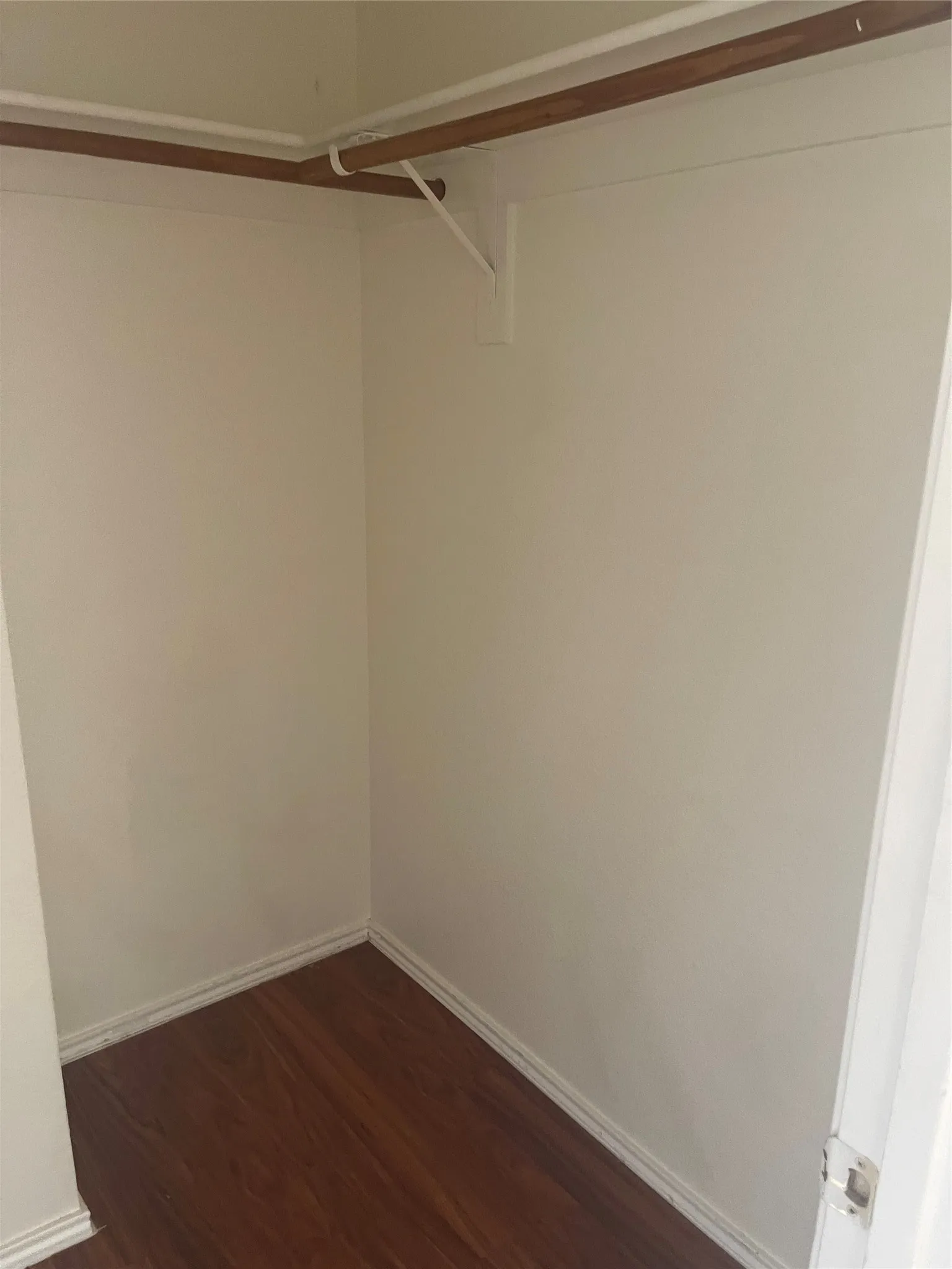 Single Family Residence For Rent in Tarrant County , 6716 Barred Owl Road, Arlington, Texas 76002, 4 Bedroom, 4 Bathroom, 2 Garage spaces, 3,270 Sqft, built in 2004, mls#21389234, Real Estate Agent in Arlington, Homes For Rent in Tarrant county, Homes For Rent in Arlington, Realtor in Arlington Texas, Real Estate Brokerage Independent Realty Texas, Luminita Cordes Realtor