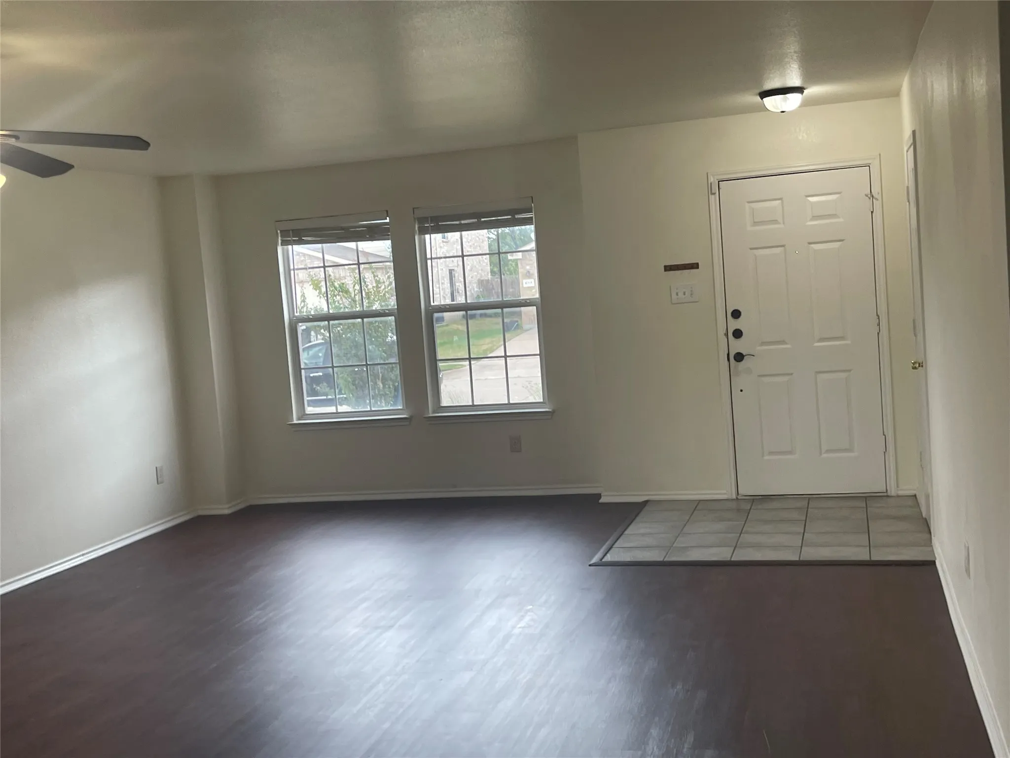 Single Family Residence For Rent in Tarrant County , 6716 Barred Owl Road, Arlington, Texas 76002, 4 Bedroom, 4 Bathroom, 2 Garage spaces, 3,270 Sqft, built in 2004, mls#21389234, Real Estate Agent in Arlington, Homes For Rent in Tarrant county, Homes For Rent in Arlington, Realtor in Arlington Texas, Real Estate Brokerage Independent Realty Texas, Luminita Cordes Realtor