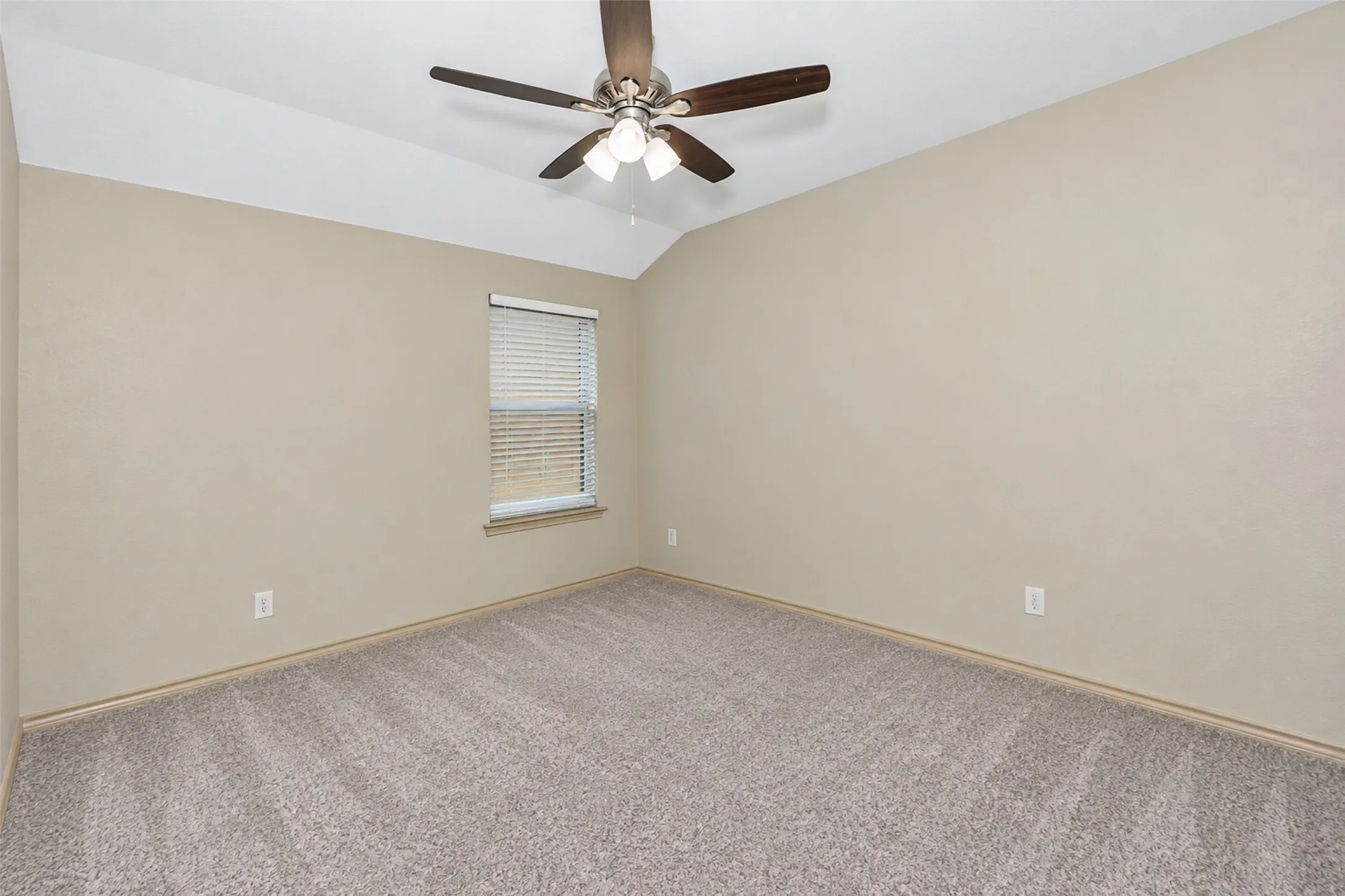 Single Family Residence For Rent in Tarrant County , 1245 Goodland Terrace, Fort Worth, Texas 76179, 4 Bedroom, 2 Bathroom, 2 Garage spaces, 2,170 Sqft, built in 2013, mls#21400361, Real Estate Agent in Fort Worth, Homes For Rent in Tarrant county, Homes For Rent in Fort Worth, Realtor in Fort Worth Texas, Real Estate Brokerage Independent Realty Texas, Luminita Cordes Realtor