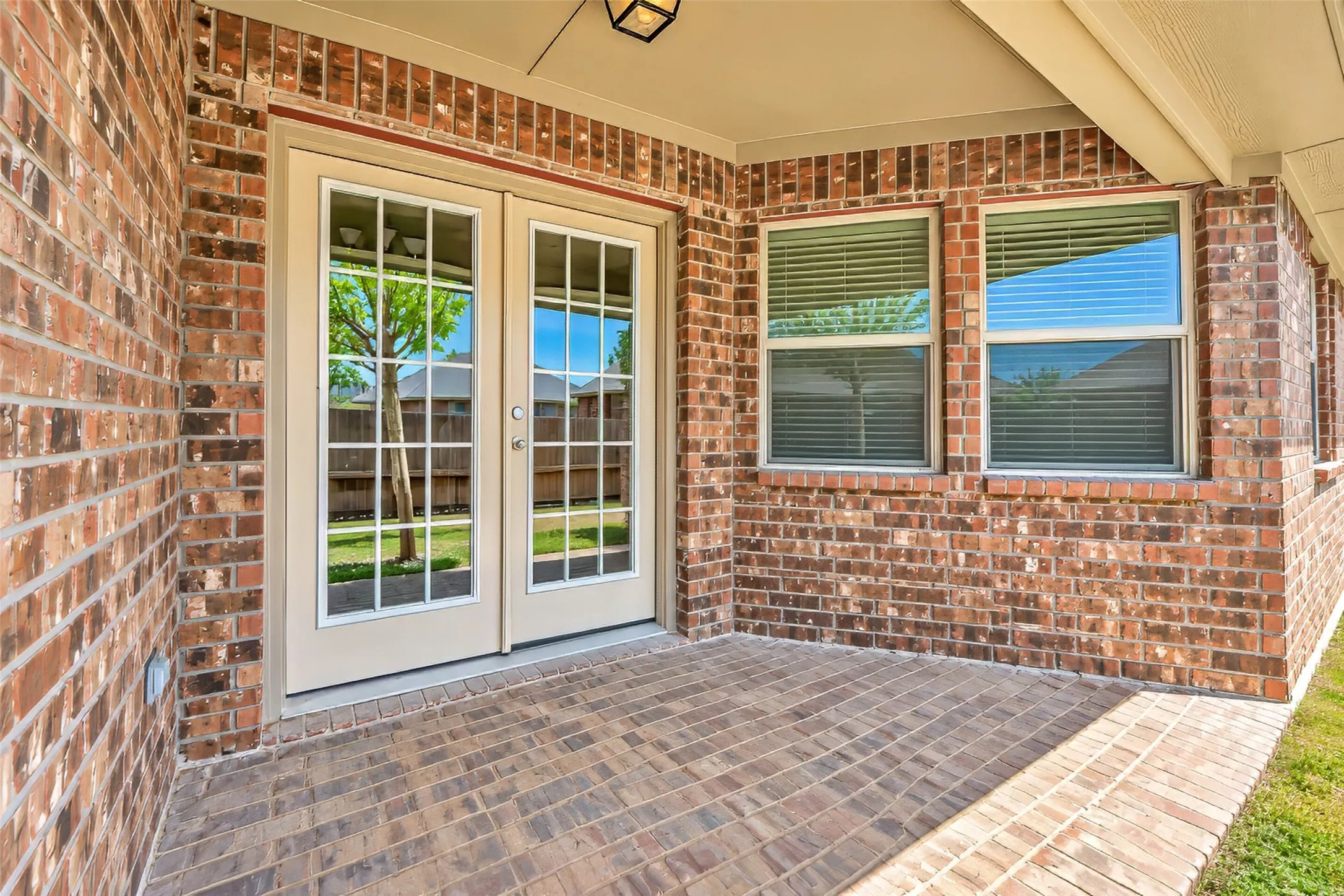 Single Family Residence For Rent in Tarrant County , 1245 Goodland Terrace, Fort Worth, Texas 76179, 4 Bedroom, 2 Bathroom, 2 Garage spaces, 2,170 Sqft, built in 2013, mls#21400361, Real Estate Agent in Fort Worth, Homes For Rent in Tarrant county, Homes For Rent in Fort Worth, Realtor in Fort Worth Texas, Real Estate Brokerage Independent Realty Texas, Luminita Cordes Realtor