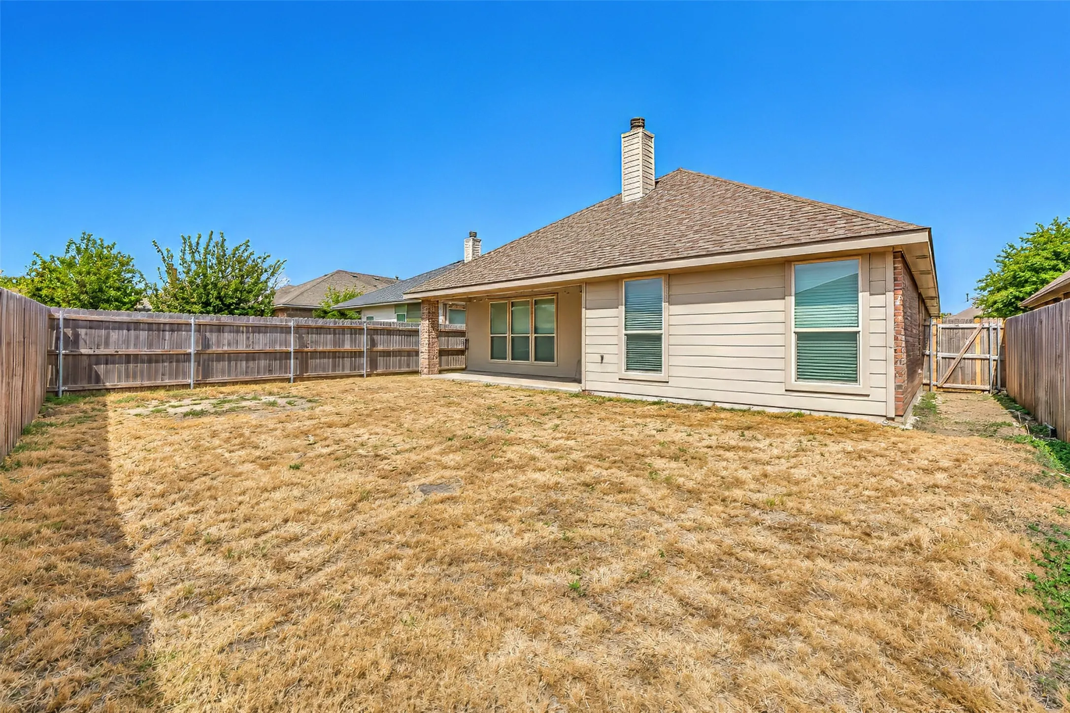 Single Family Residence For Rent in Tarrant County , 1245 Goodland Terrace, Fort Worth, Texas 76179, 4 Bedroom, 2 Bathroom, 2 Garage spaces, 2,170 Sqft, built in 2013, mls#21400361, Real Estate Agent in Fort Worth, Homes For Rent in Tarrant county, Homes For Rent in Fort Worth, Realtor in Fort Worth Texas, Real Estate Brokerage Independent Realty Texas, Luminita Cordes Realtor